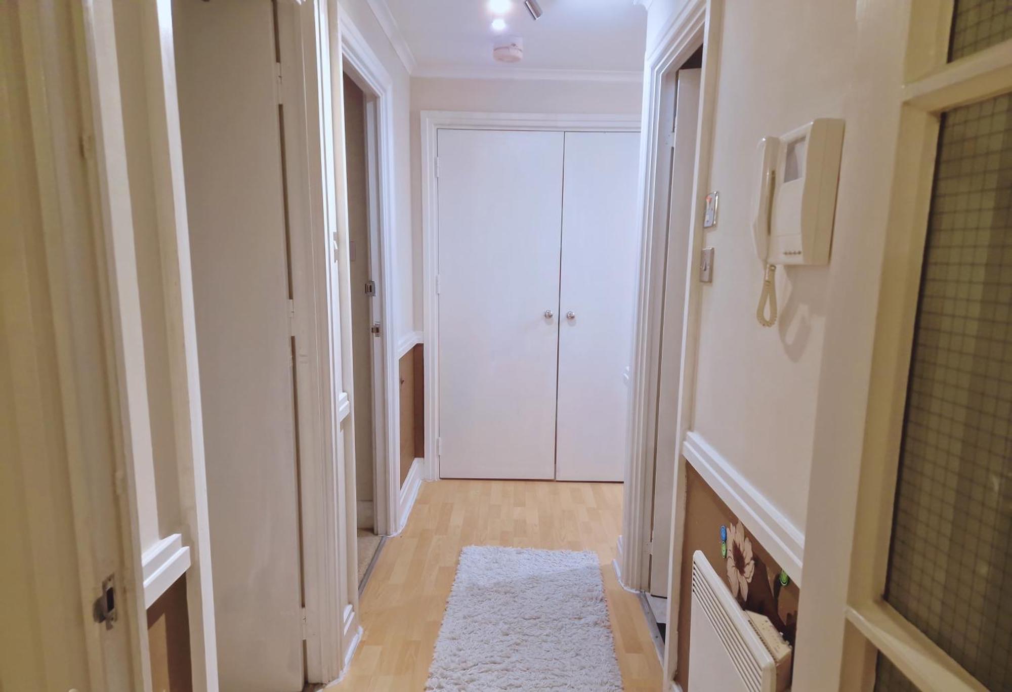 Charming Three Bedroom By The Thames Appartement