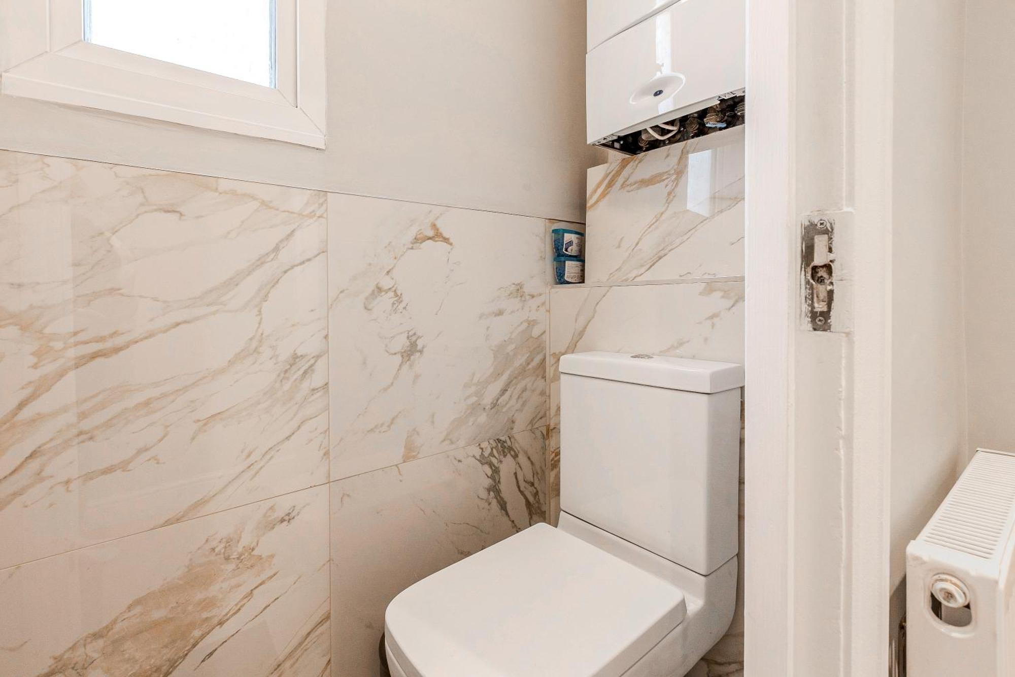Сasa de vacaciones Battersea Spacious Perfect For Family And Groups With Free Parking Sleep 8
