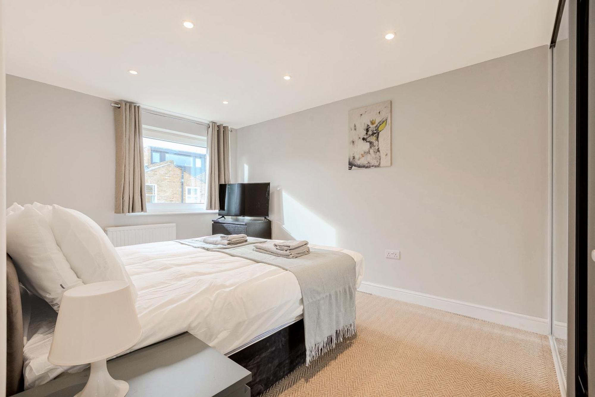 Battersea Spacious Perfect For Family And Groups With Free Parking Sleep 8 Сasa de vacaciones