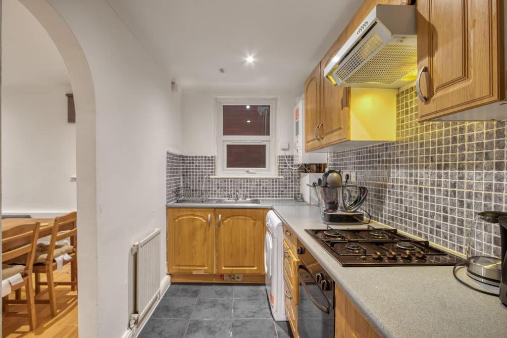 Grove Retreat 1 Bed Steps From Ladbroke Station Apartamento *