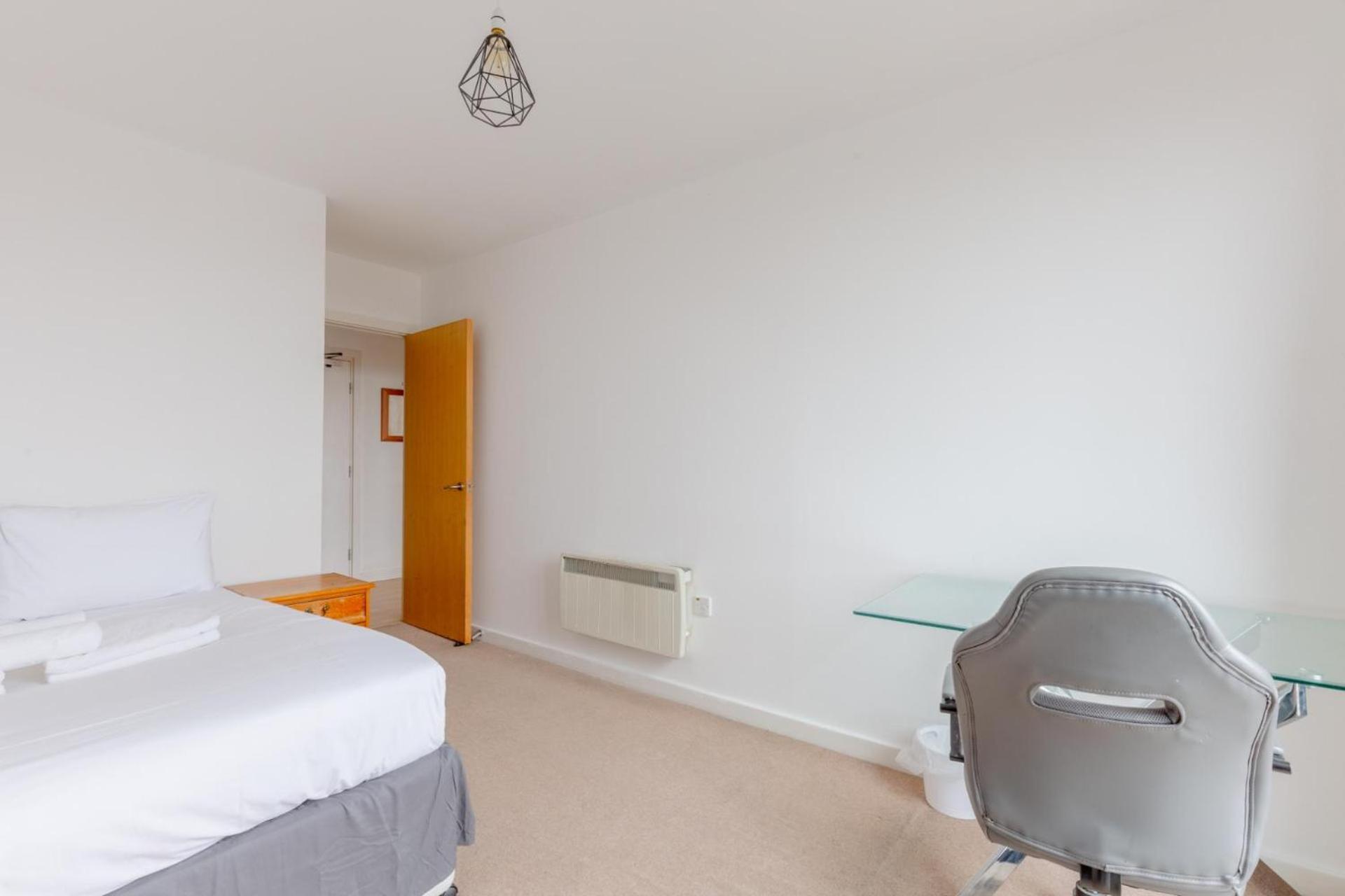 Bright 2 Bed Flat With Views Near Tower Bridge Appartement Londres