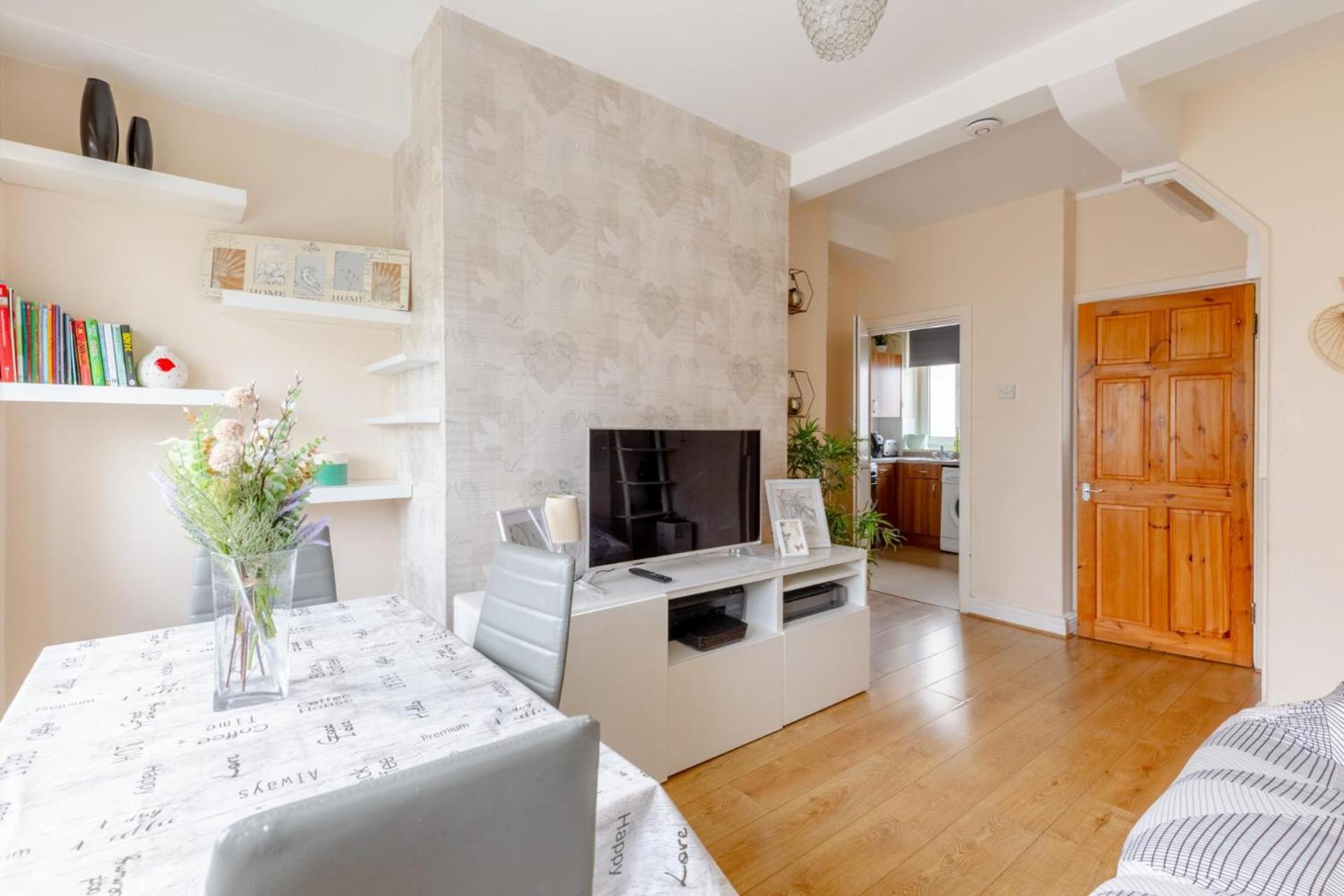 Homely 2bd Flat In The Heart Of Bermondsey Appartement
