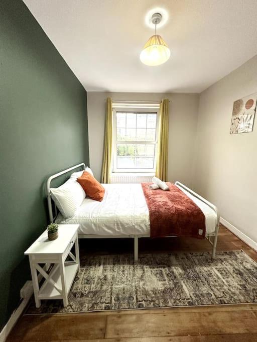 Quirky 3 Bedroom Flat In Shoreditch Appartement *