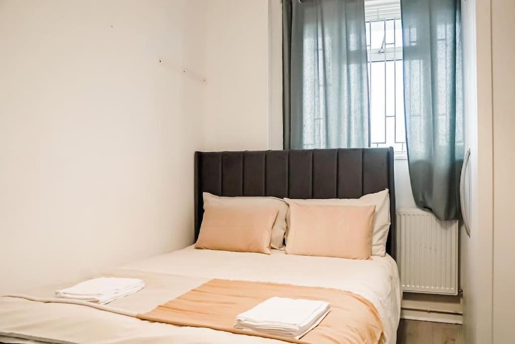 Spacious 3 Bedroom Flat Appartement *