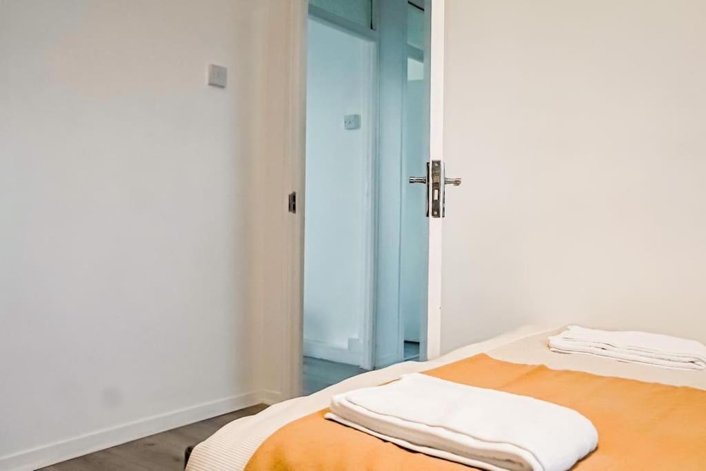 Appartement Spacious 3 Bedroom Flat