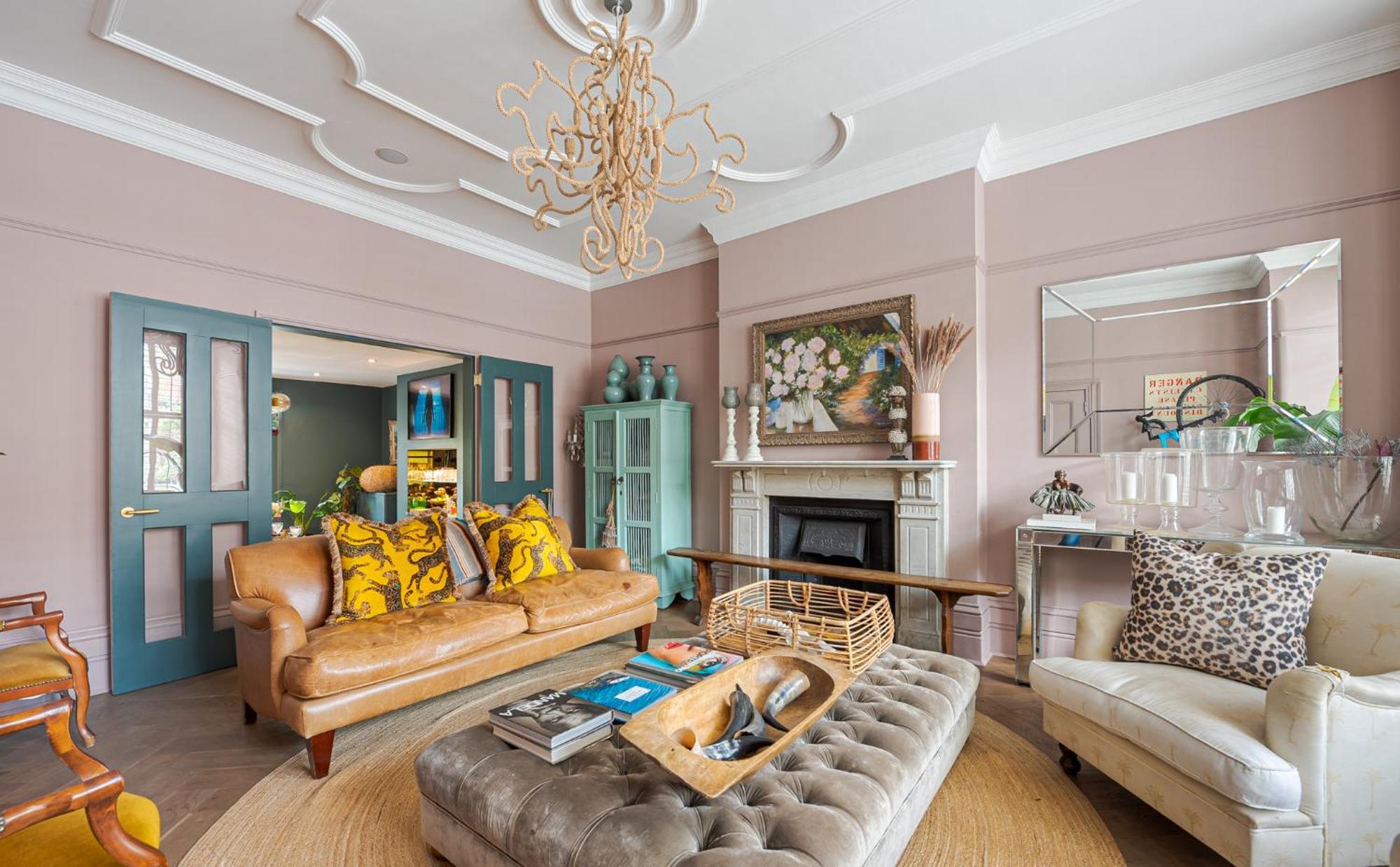 Heaver House - Stunning, Large, 5br House Nr Tube And Tooting Common Villa *