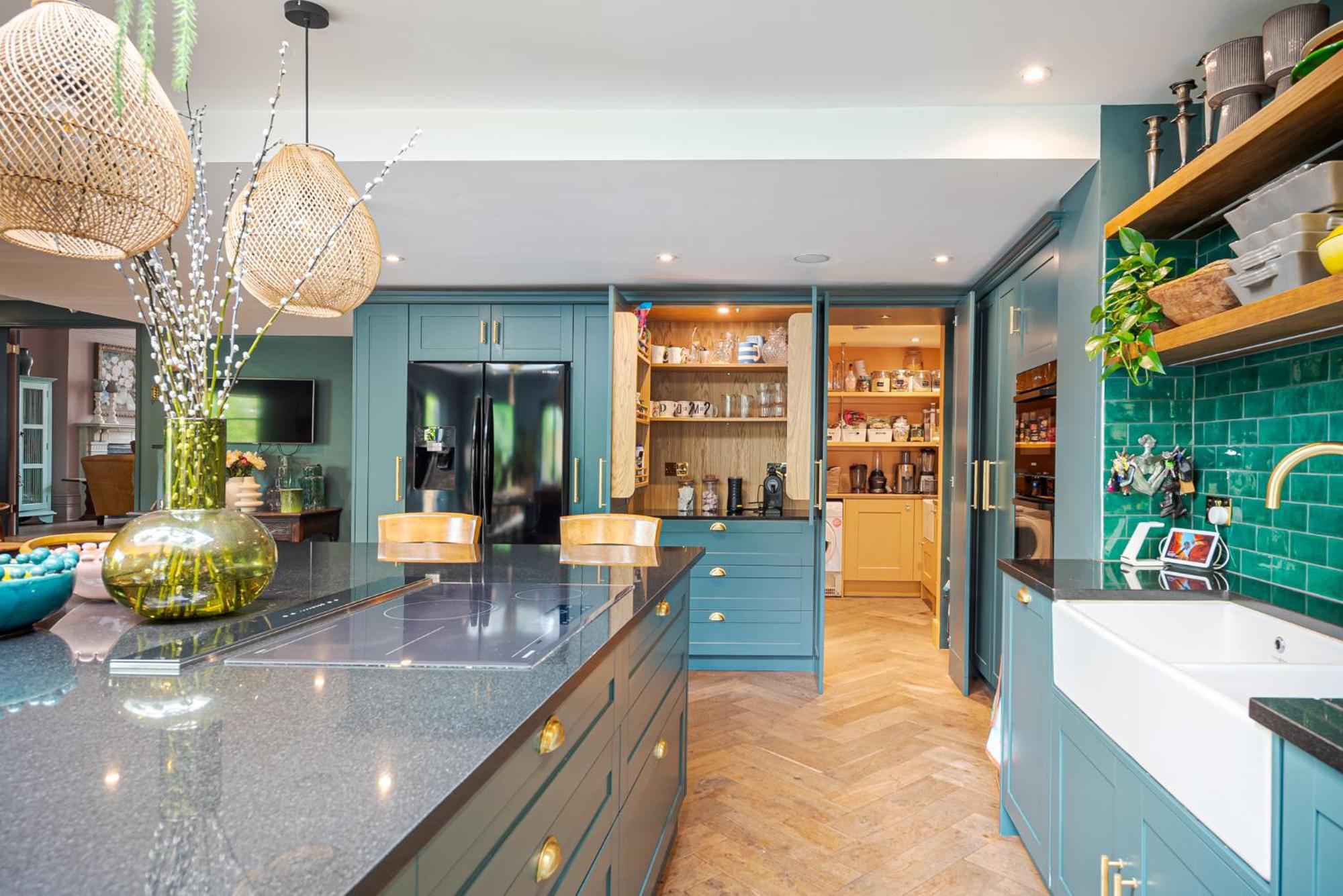 Heaver House - Stunning, Large, 5br House Nr Tube And Tooting Common Villa
