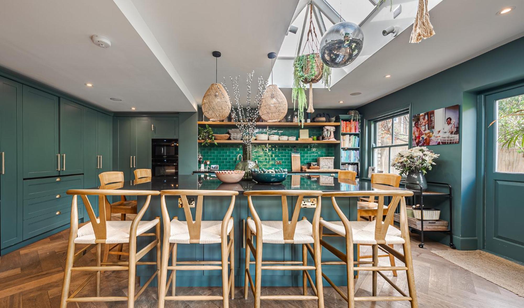 Heaver House - Stunning, Large, 5br House Nr Tube And Tooting Common Villa