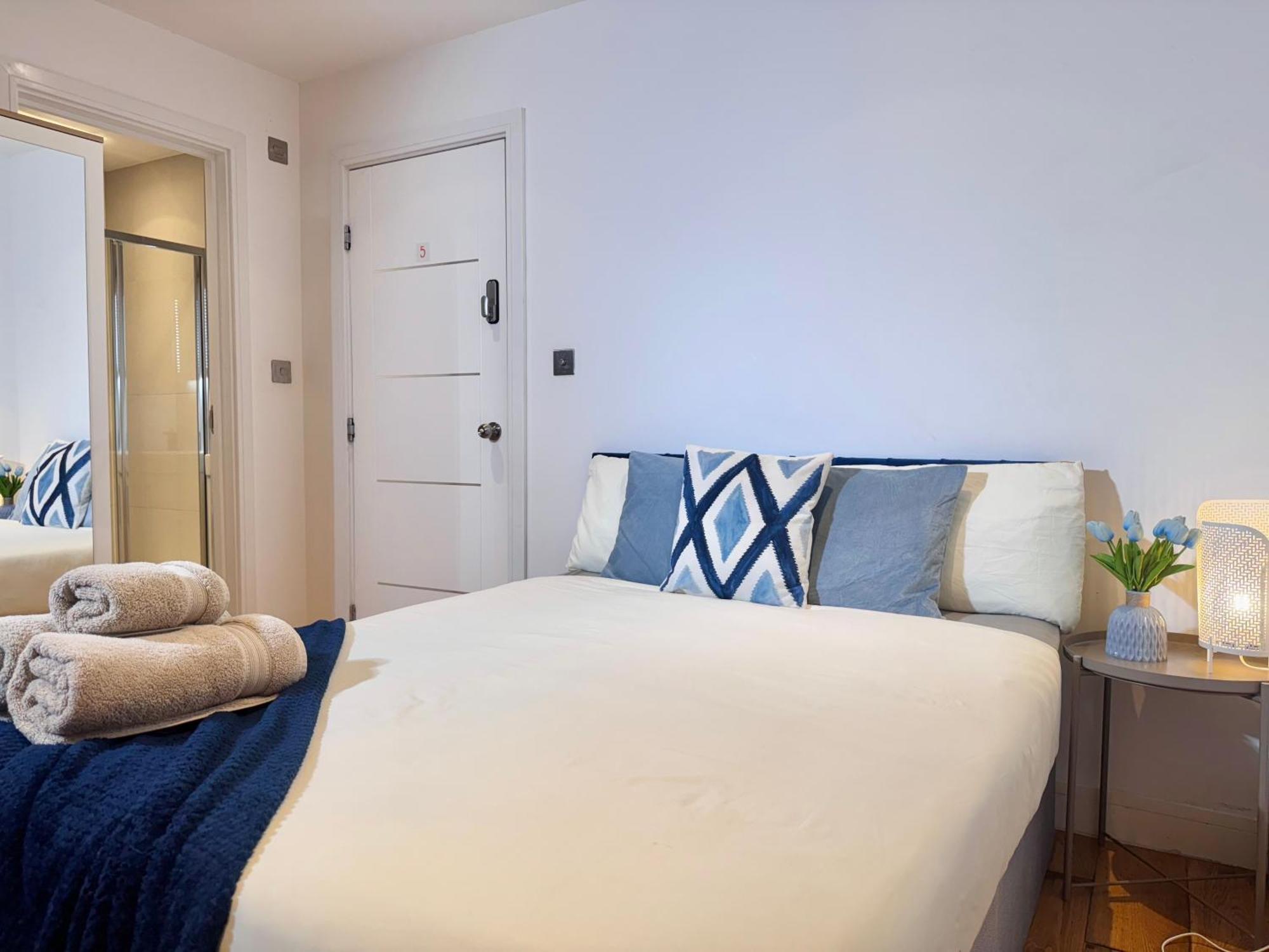 Maison d'hôtes En-suites With Free Parking 30min To *