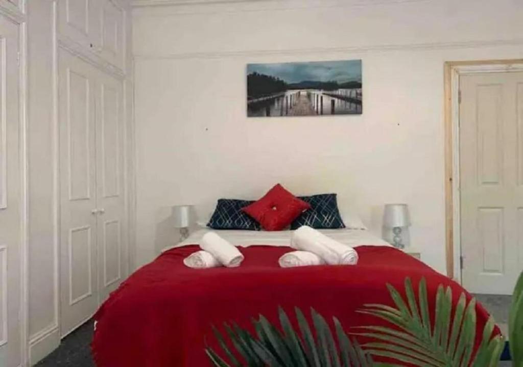 Balham, South Spacious, Lambert, 6 Available * Londres