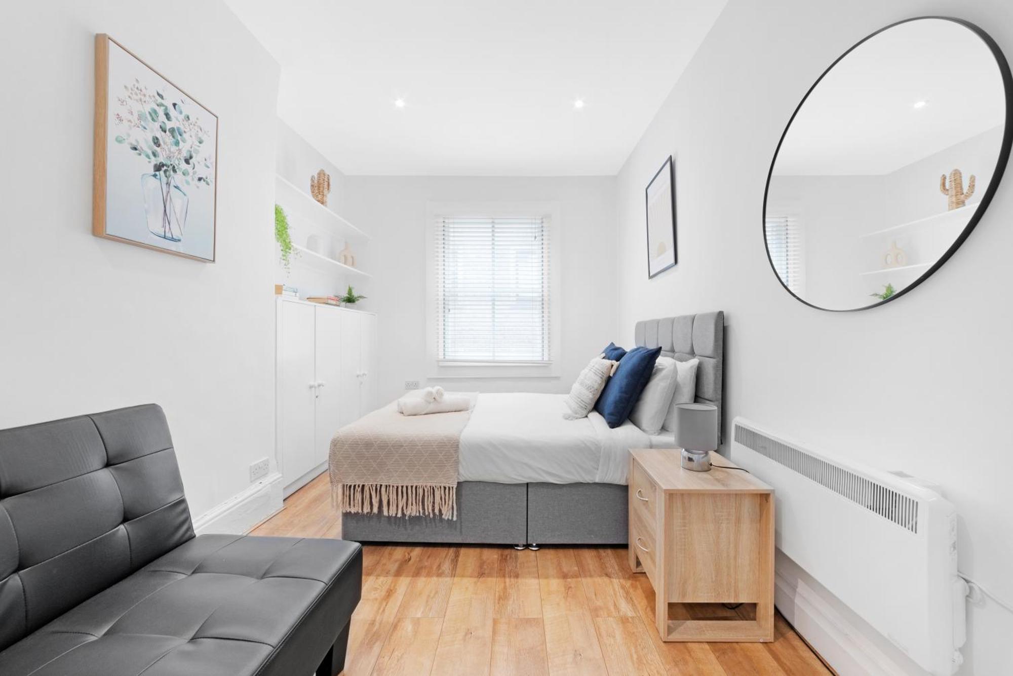 Apartment 2 Bed Piccadilly 1 London