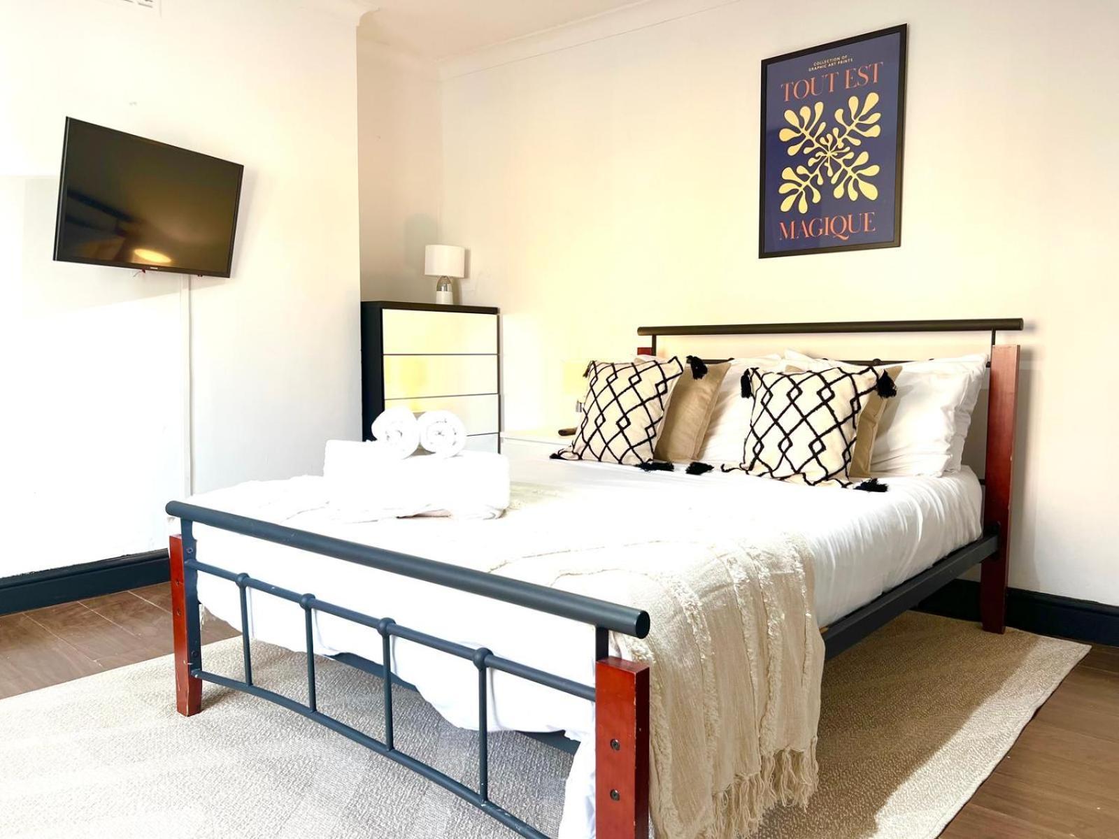 2 Bed Apartment- Camden Town