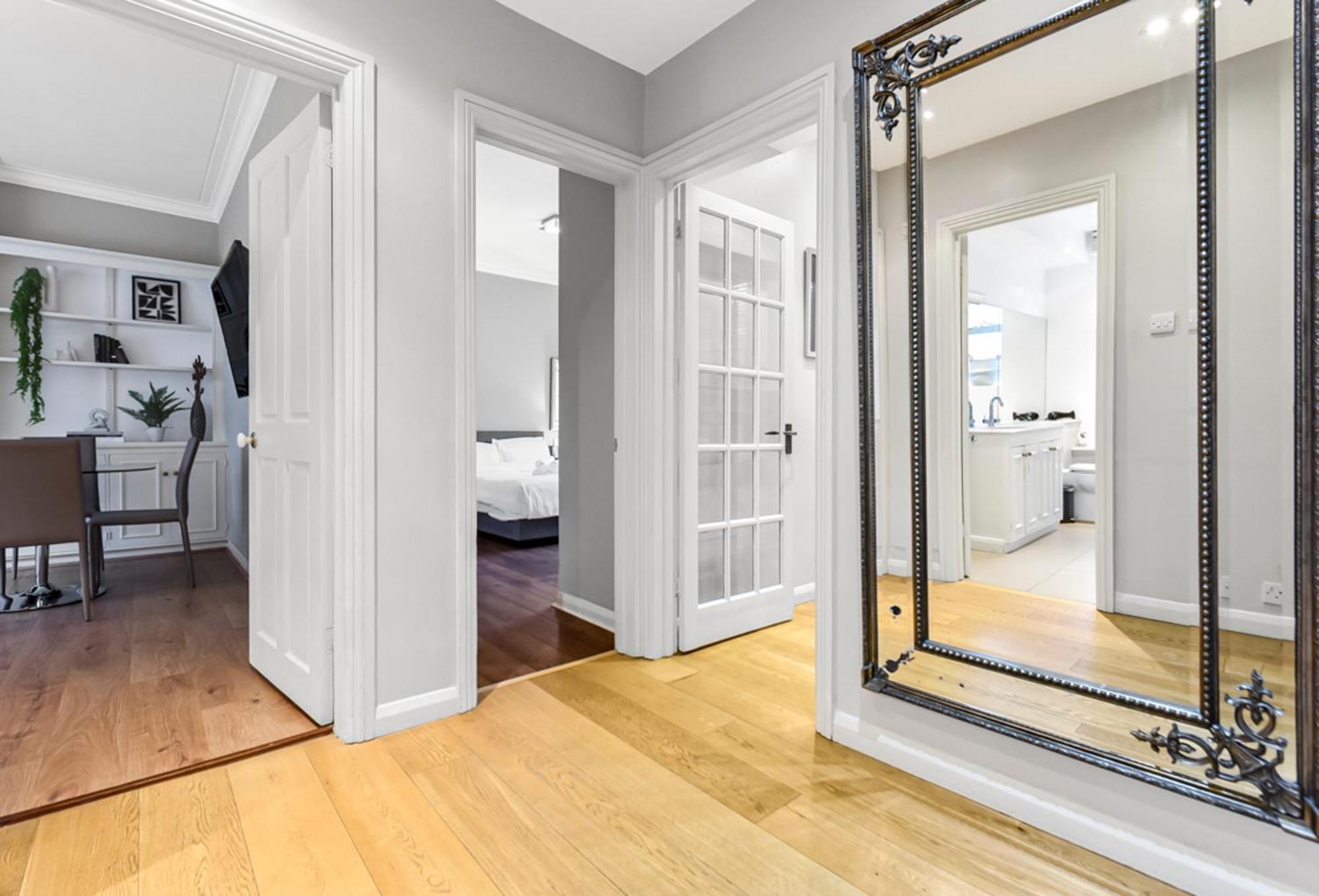 2 Bed Apartment- Mayfair 4