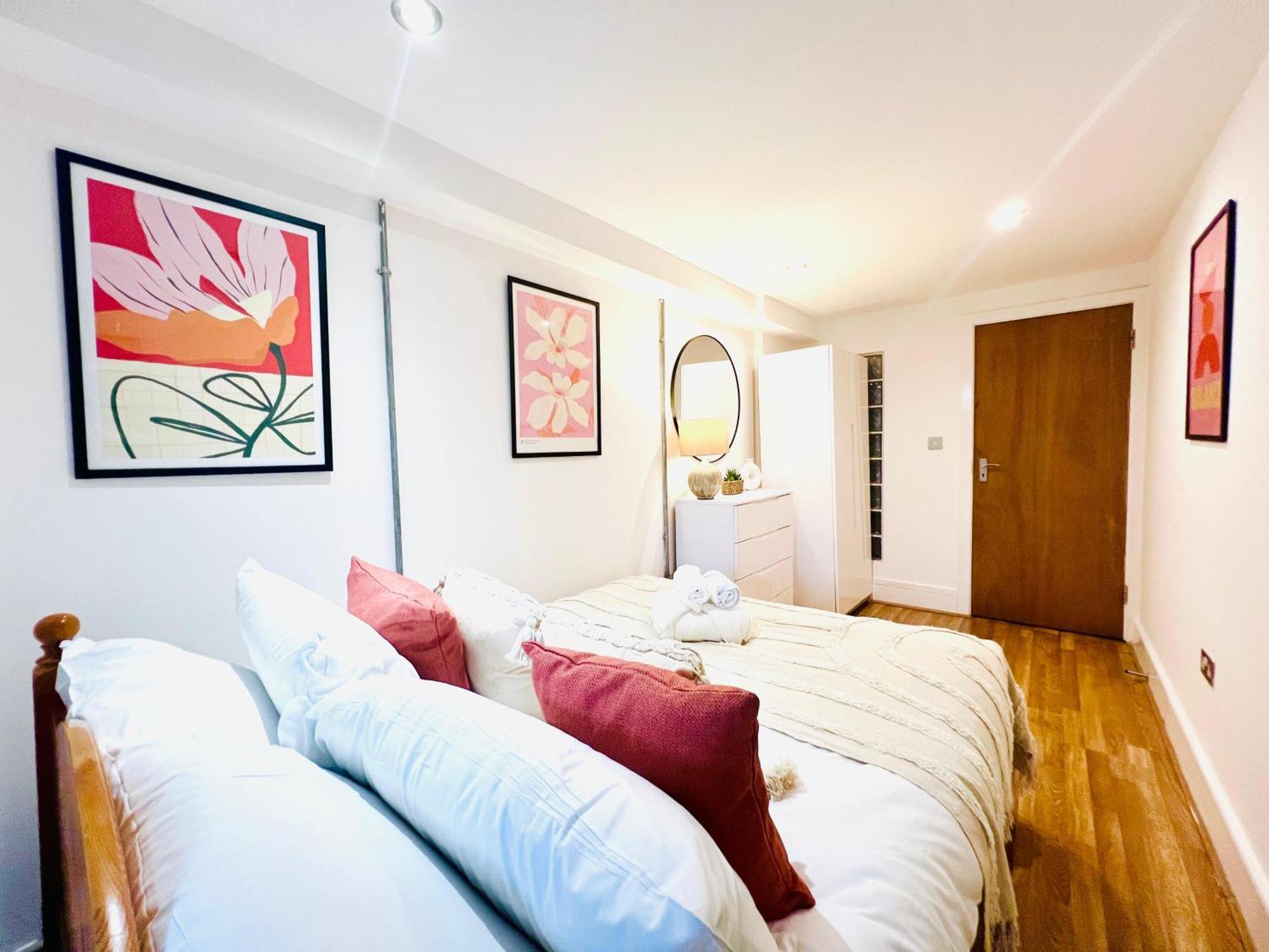 2 Bed Garden Flat- Highgate * Londres
