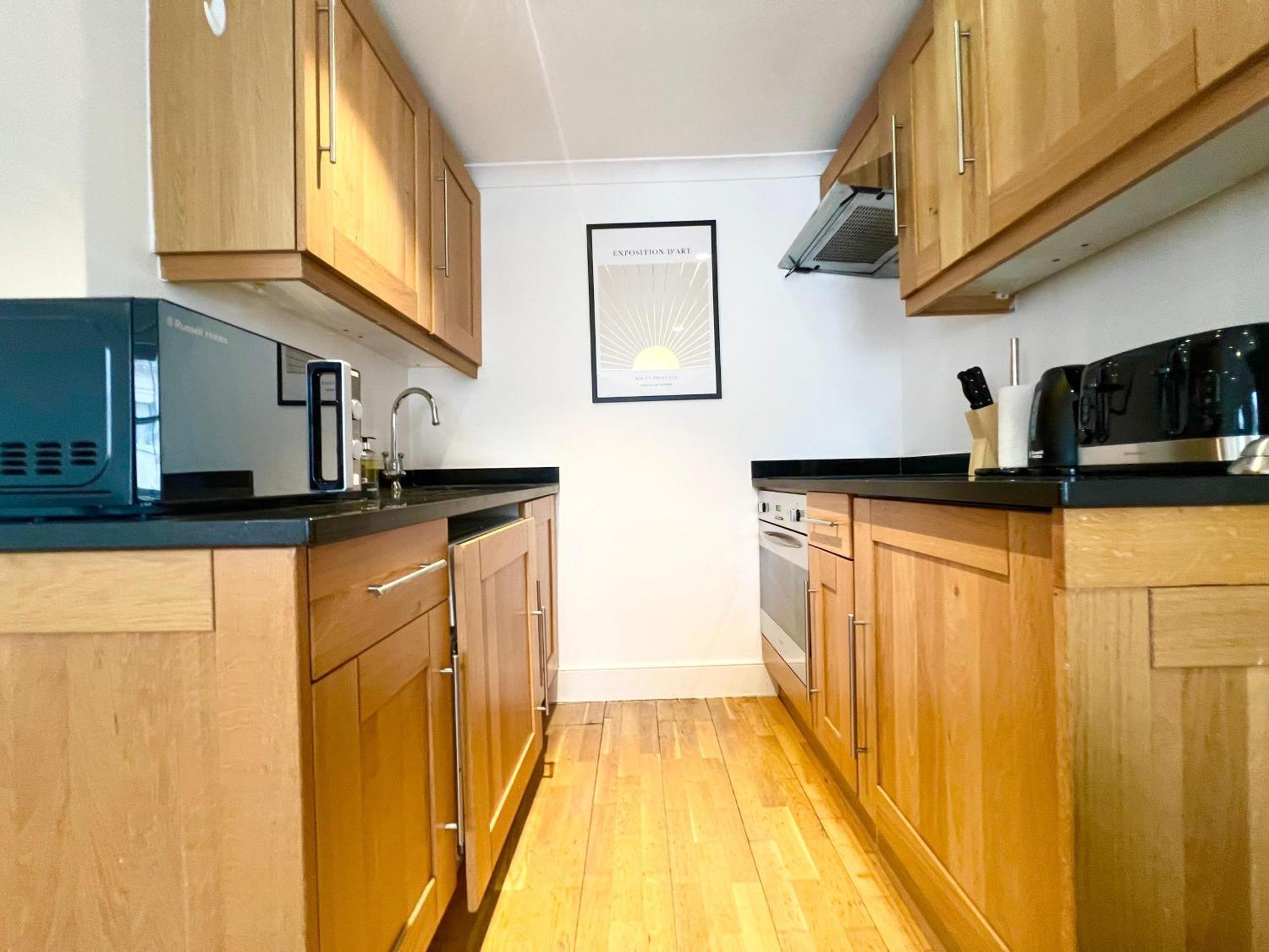 Hyde Park - 1 Bed - B Appartement