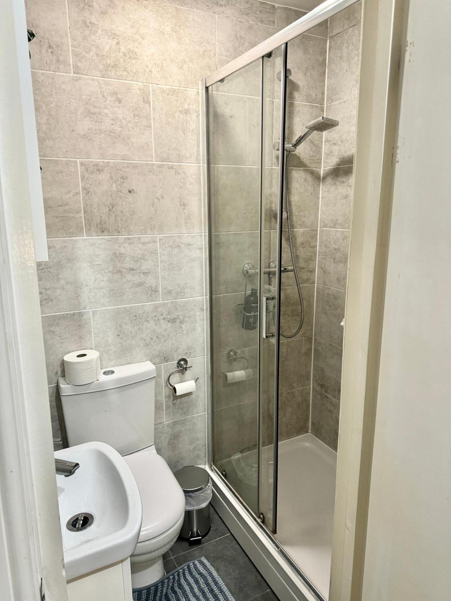 Séjour chez l'habitant Modern En-suite By Finsbury Park Station 8 Mins To King's Cross By Tube