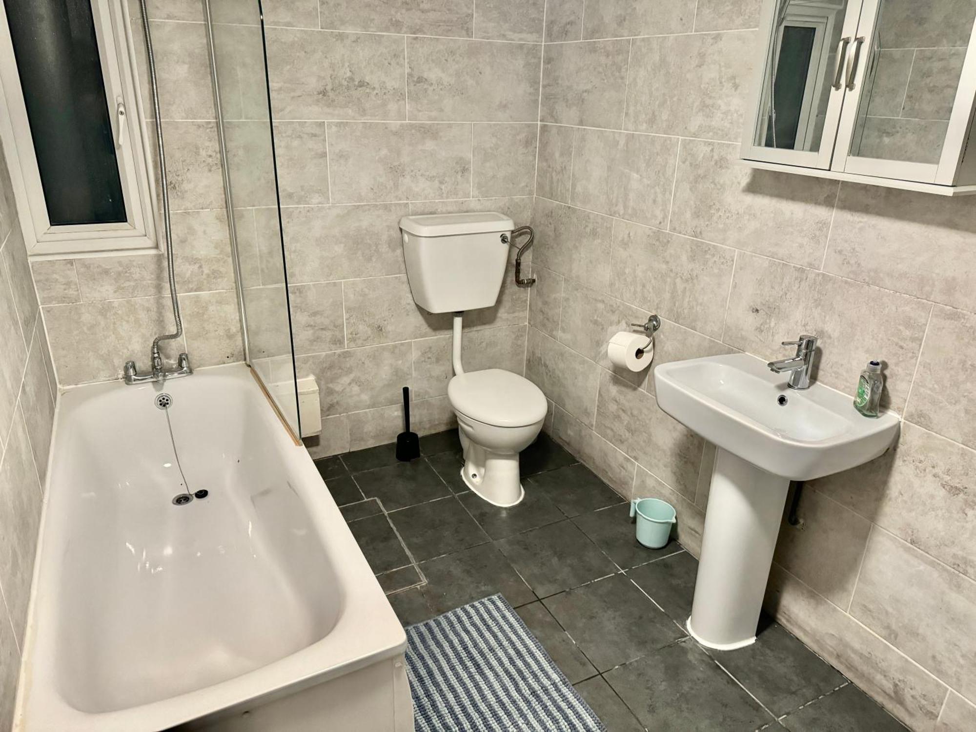 Séjour chez l'habitant Modern En-suite By Finsbury Park Station 8 Mins To King's Cross By Tube *