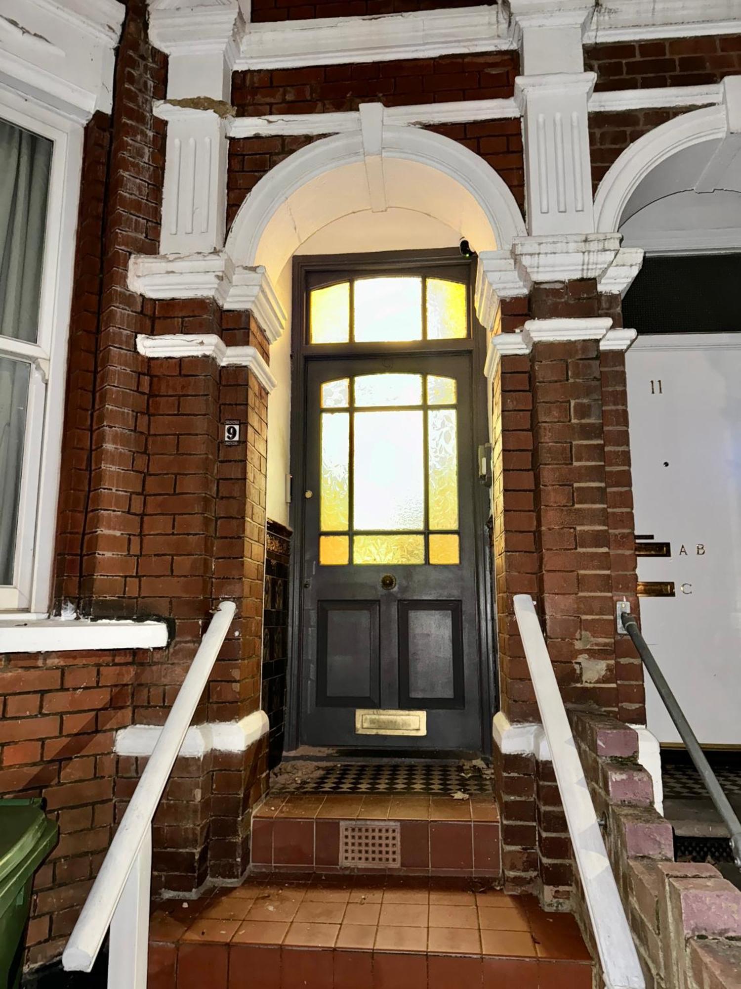 Séjour chez l'habitant Modern En-suite By Finsbury Park Station 8 Mins To King's Cross By Tube Londres