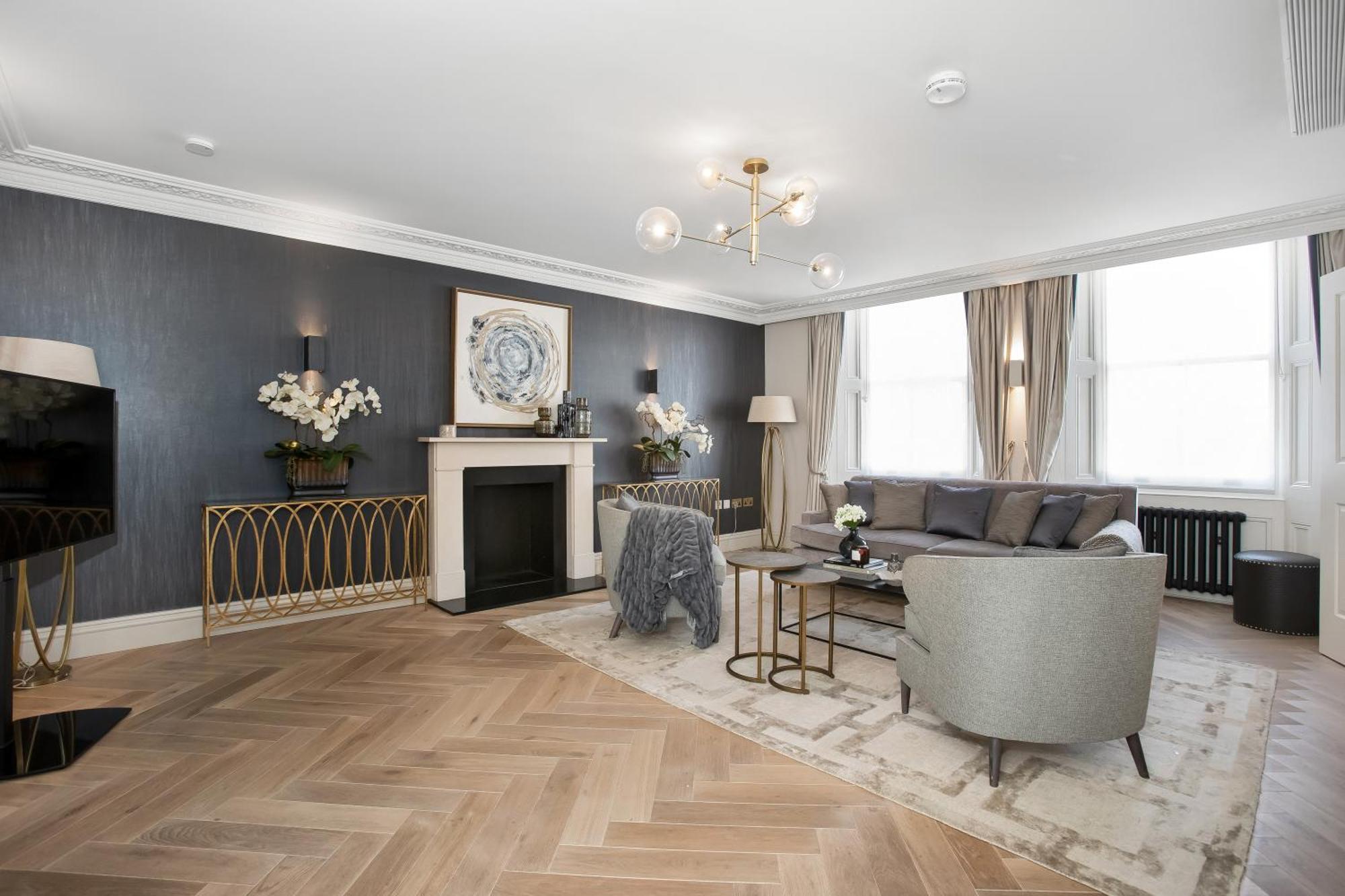 Luxurious Penthouse - Hyde Park- Air Con Apartamento