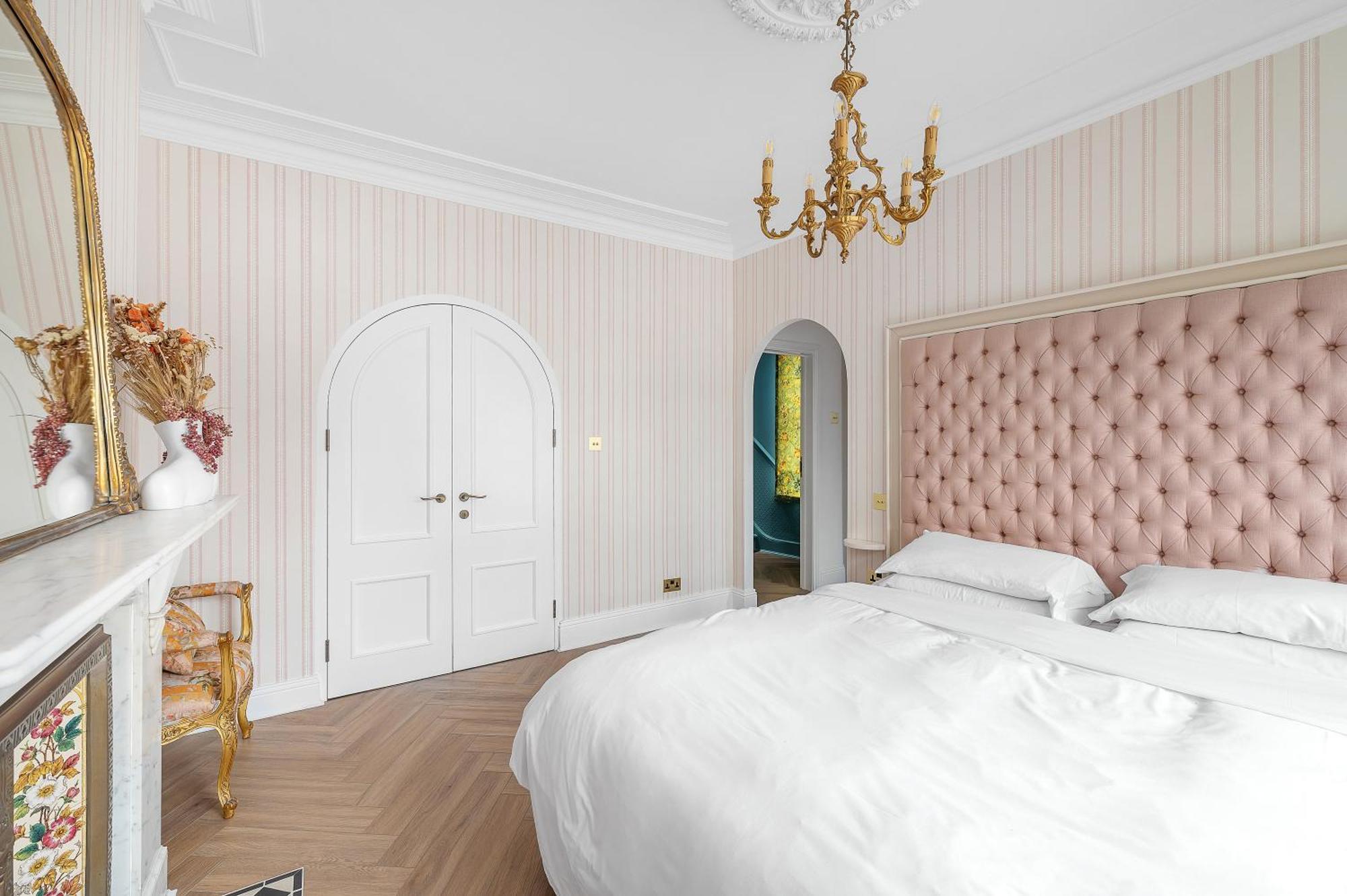 Hébergement de vacances Blossom House New 3bed House In Barons Court Londres