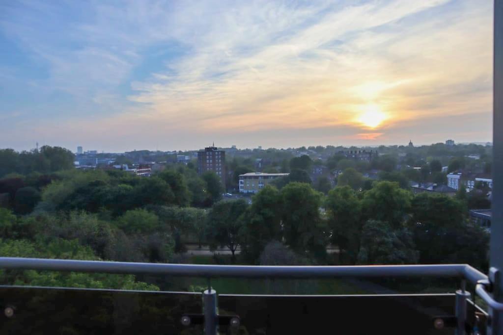 3 Bed Flat With A View Londres