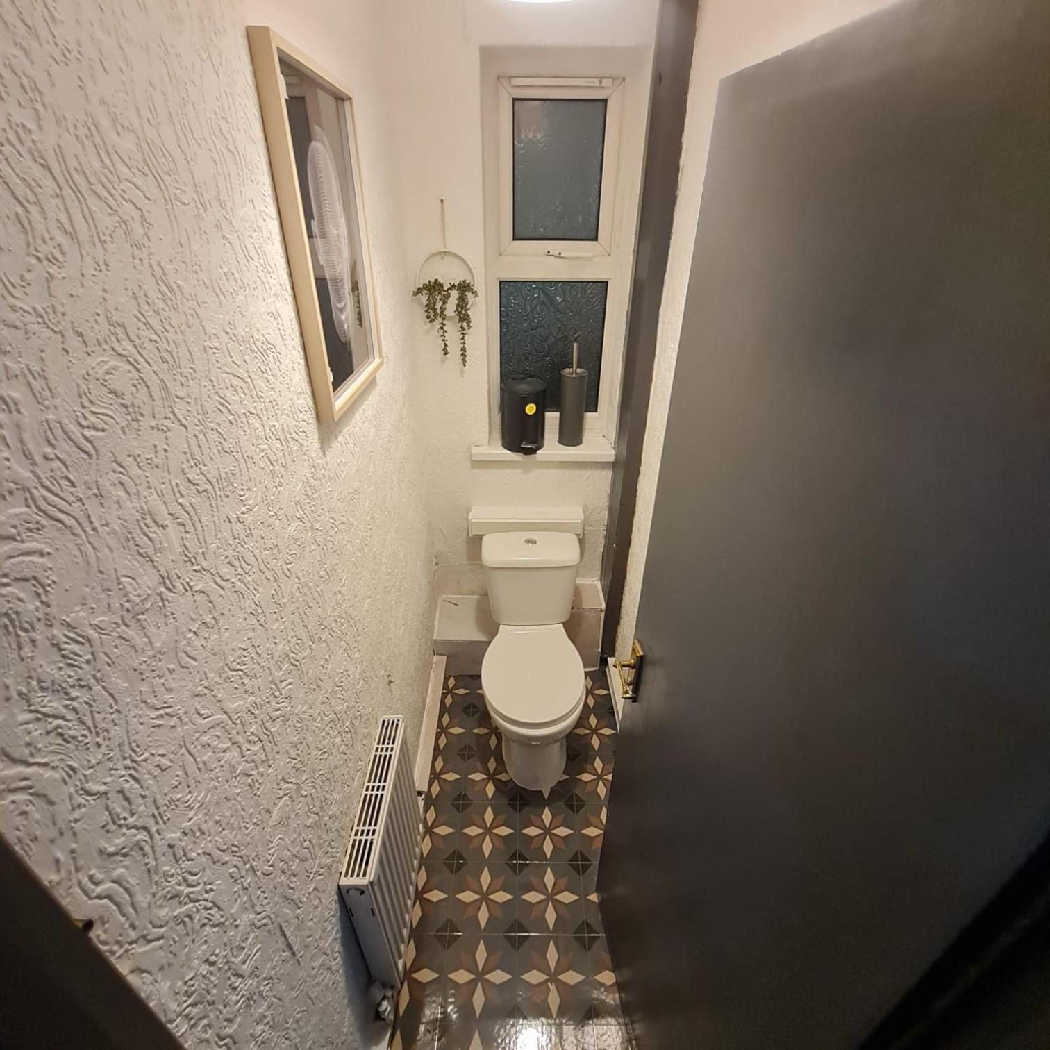 Colebert Avenue Quarto em Acomodações Particulares