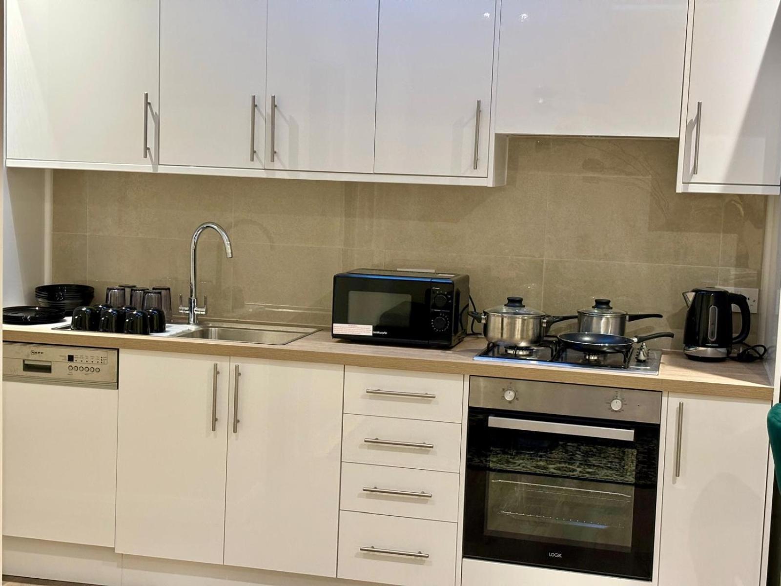 Dbn Two Appartement