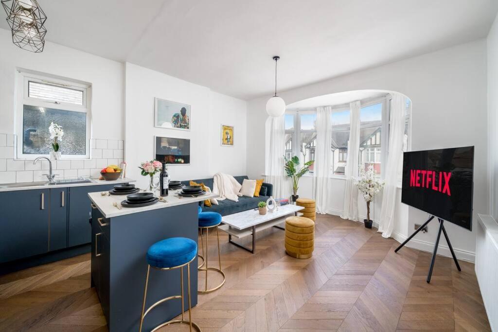 Appartement Beautiful Luxe 3 Bedroom With 4 Beds *