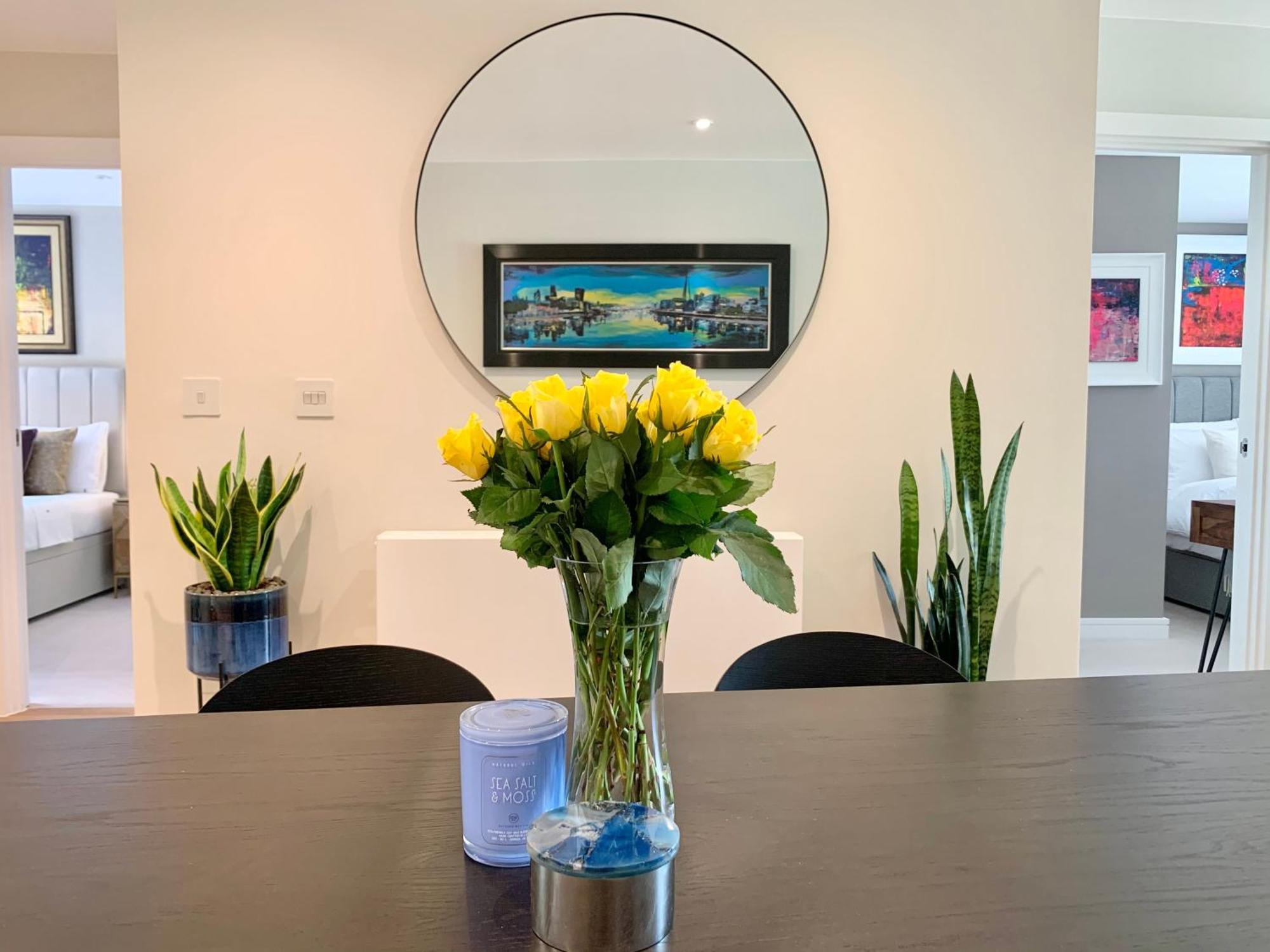 Accommodatie bij particulieren Modern Bedroom With Private Bathroom And Shared Kitchen & Lounge In Our *