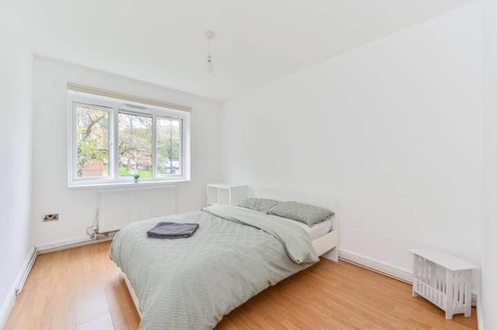 3 Bedrooms Flat Crystal Palace Apartamento