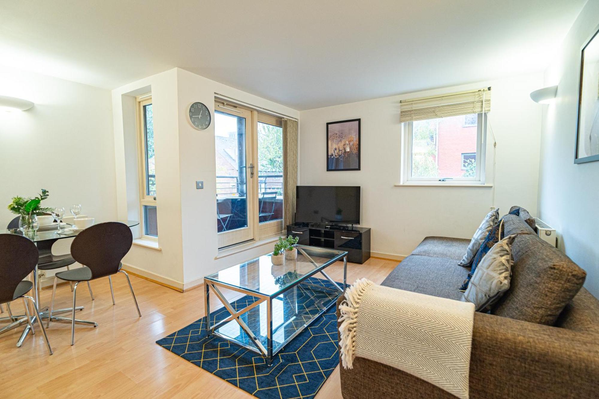 Apartamento Kings Cross, 2 Bed Londres