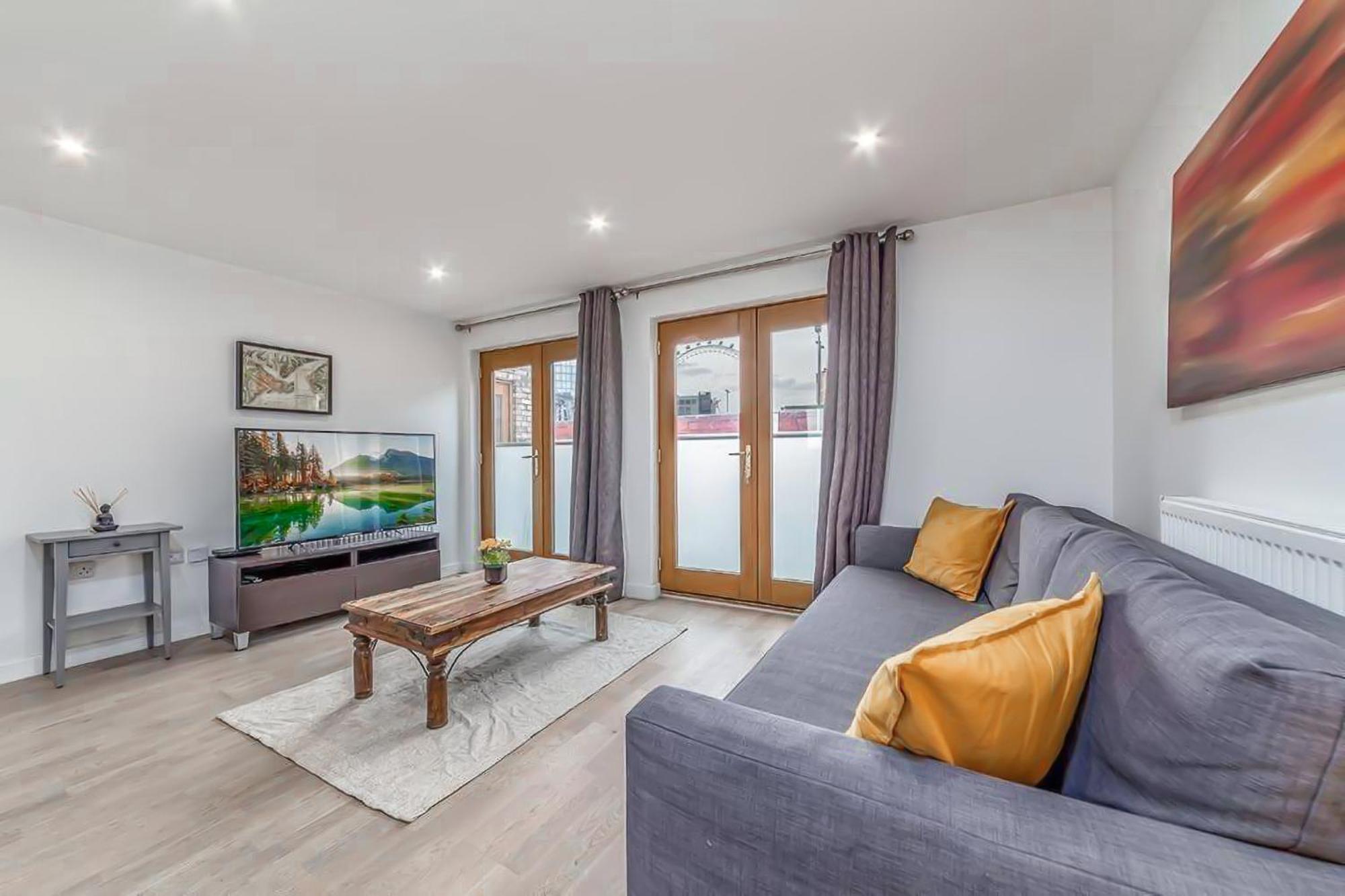Amazing 2 Bed Bath Flat With Eye View Lm7 Appartement