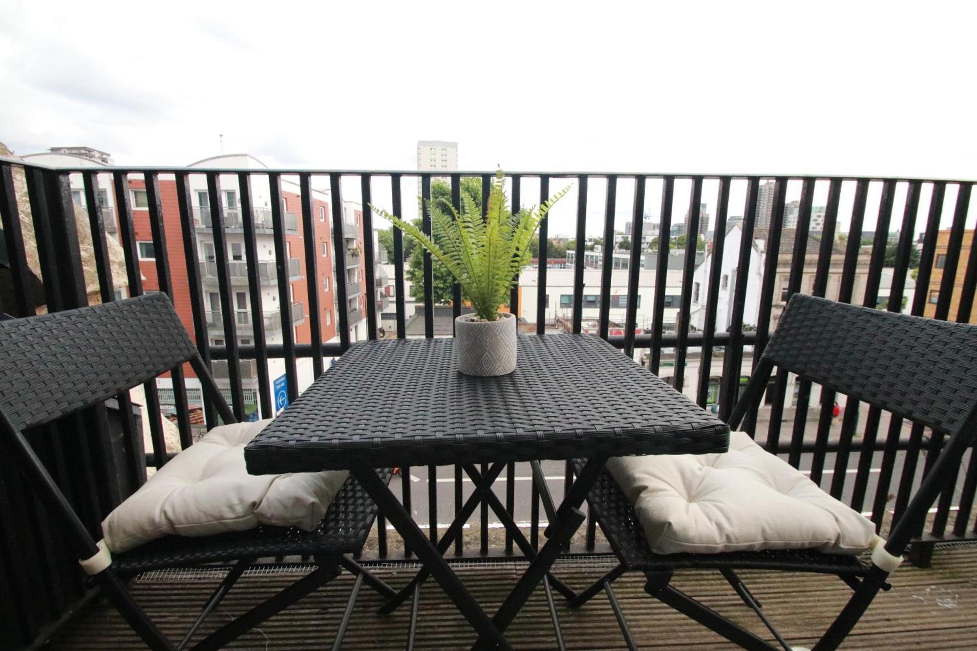 Ft5 Penthouse
