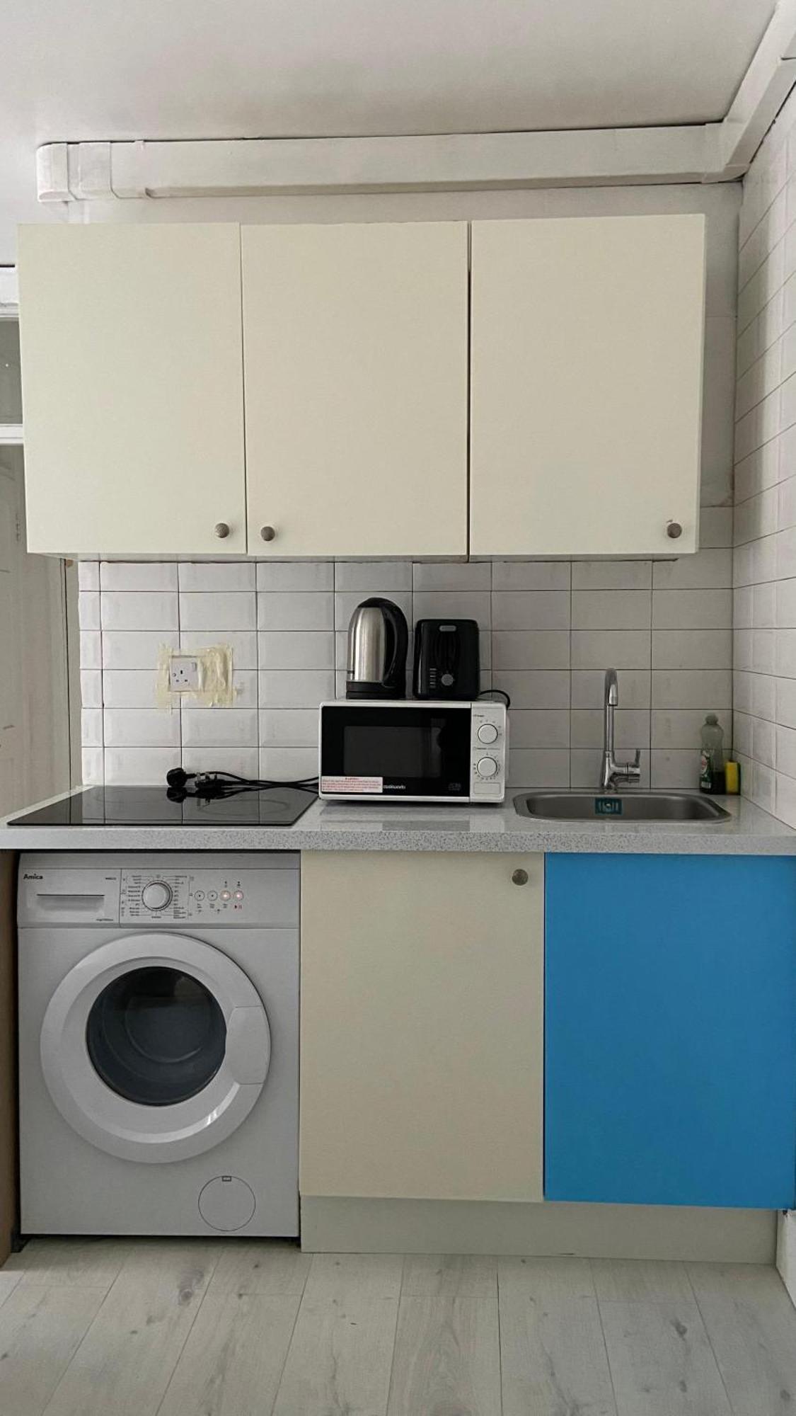 Lovely Ground Floor Miles Apart Londres