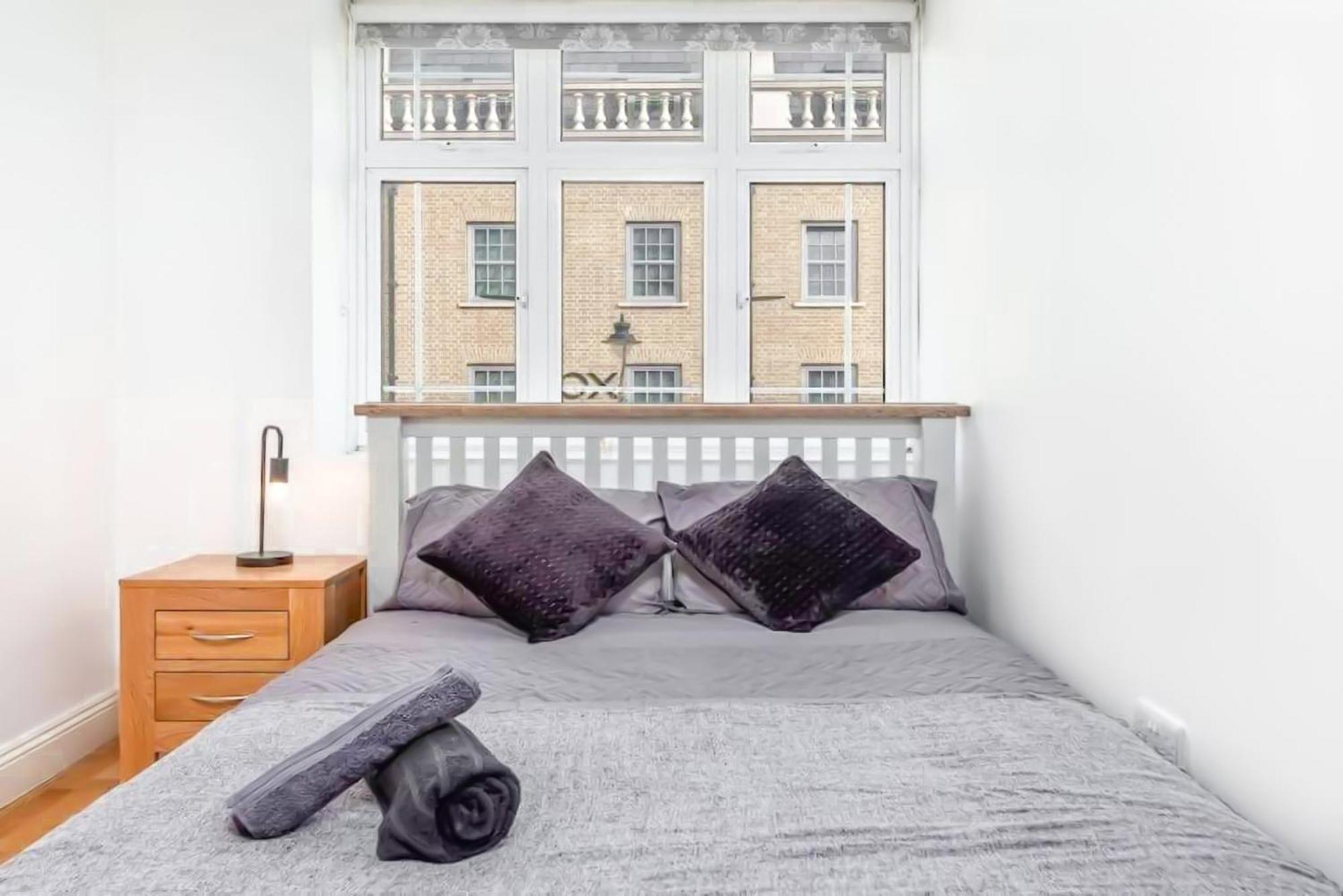 Lovely 2 Bedroom With Patio Waterloo Lm1 Appartement Londres