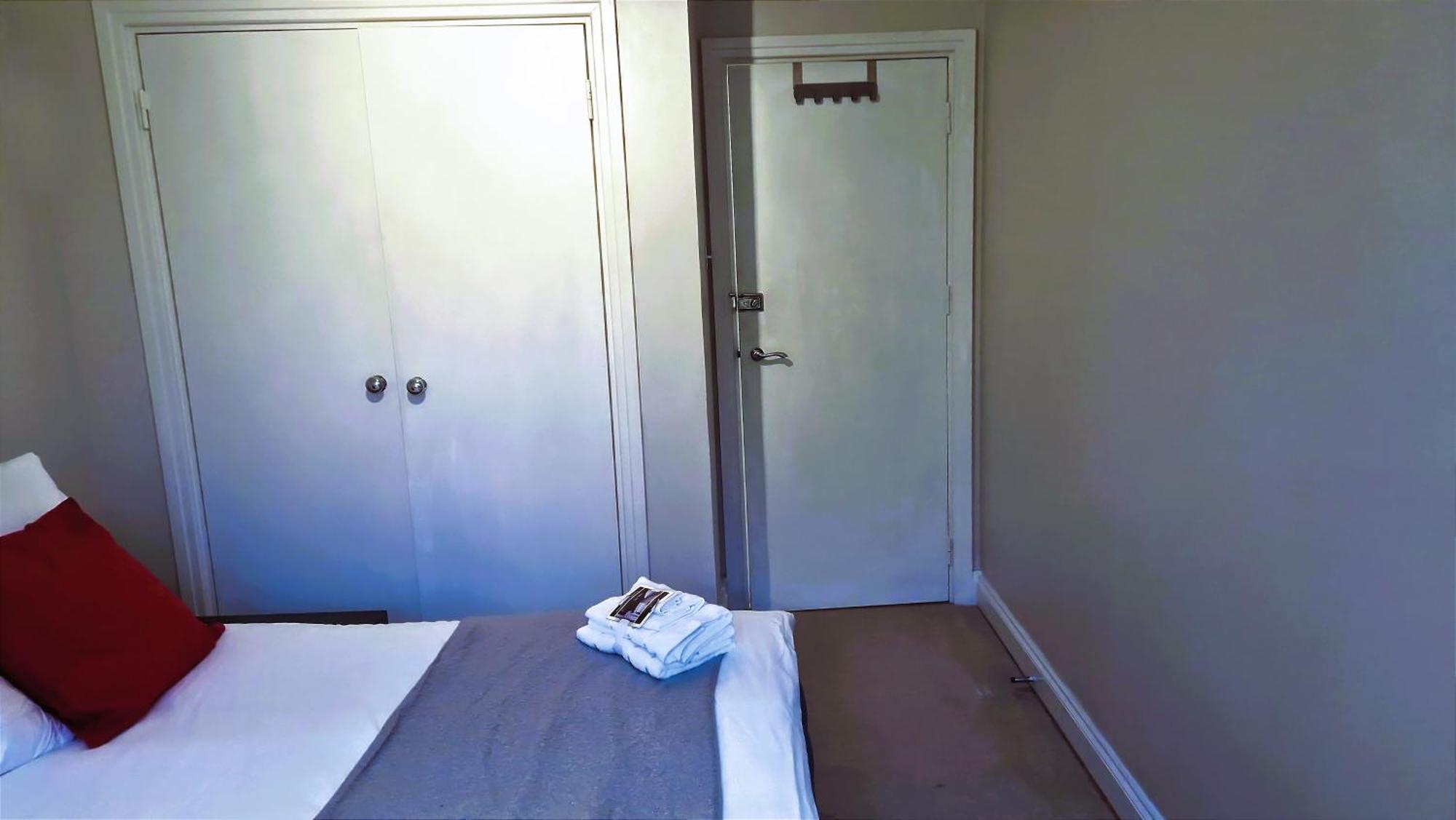 Charming Three Bedroom By The Thames Appartement Londen