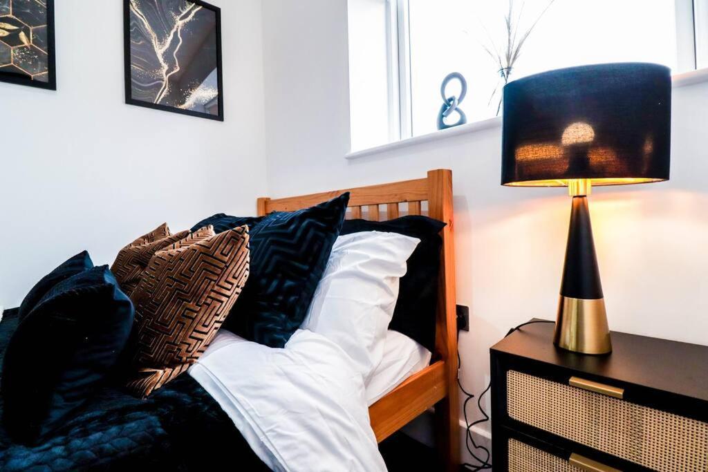 Luxury Flat Wroof Terrace Close To Train Station Londres