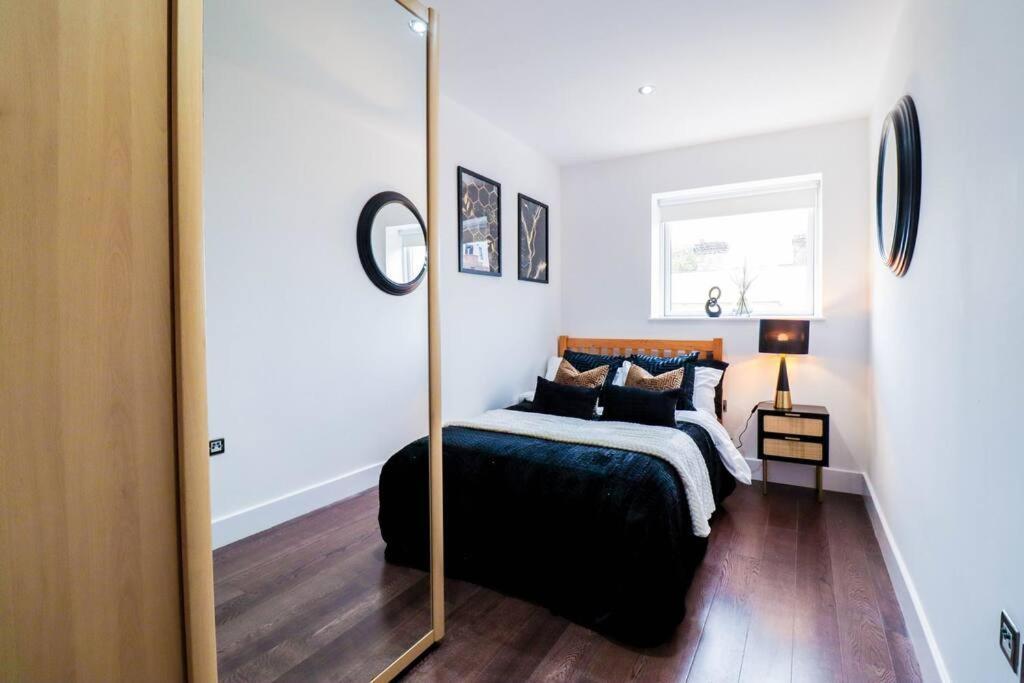 Appartement Luxury Flat Wroof Terrace Close To Train Station