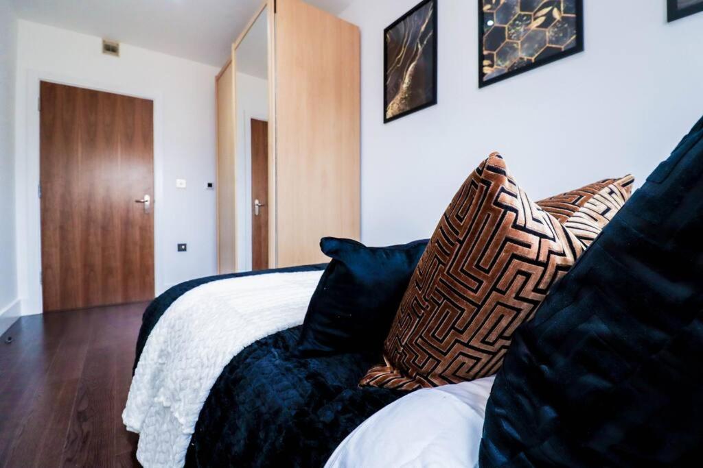 Appartement Luxury Flat Wroof Terrace Close To Train Station