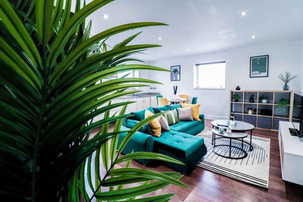 Luxury Flat Wroof Terrace Close To Train Station Appartement