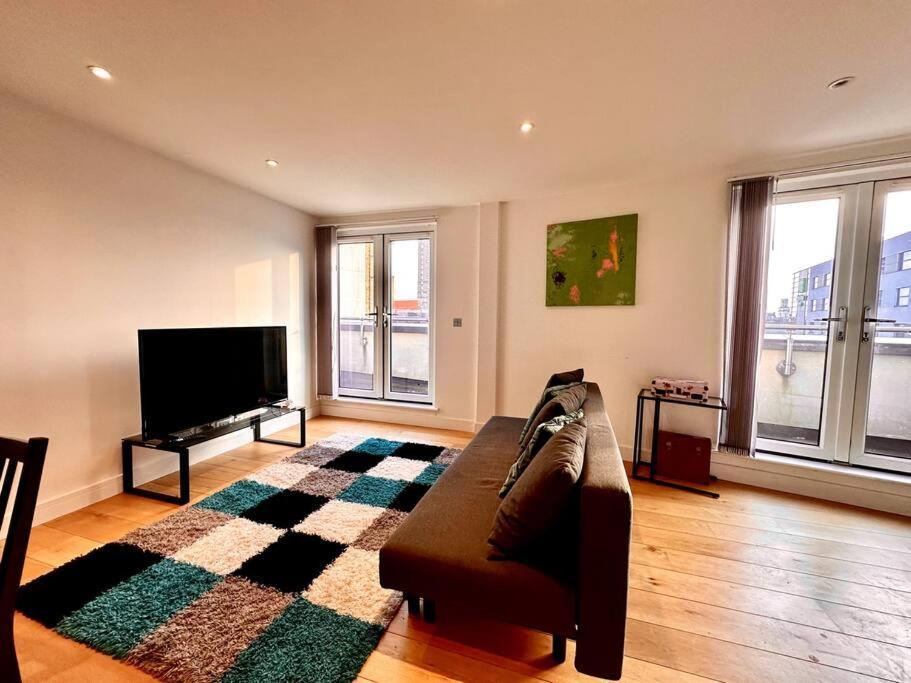Apartamento Royal Gateway *
