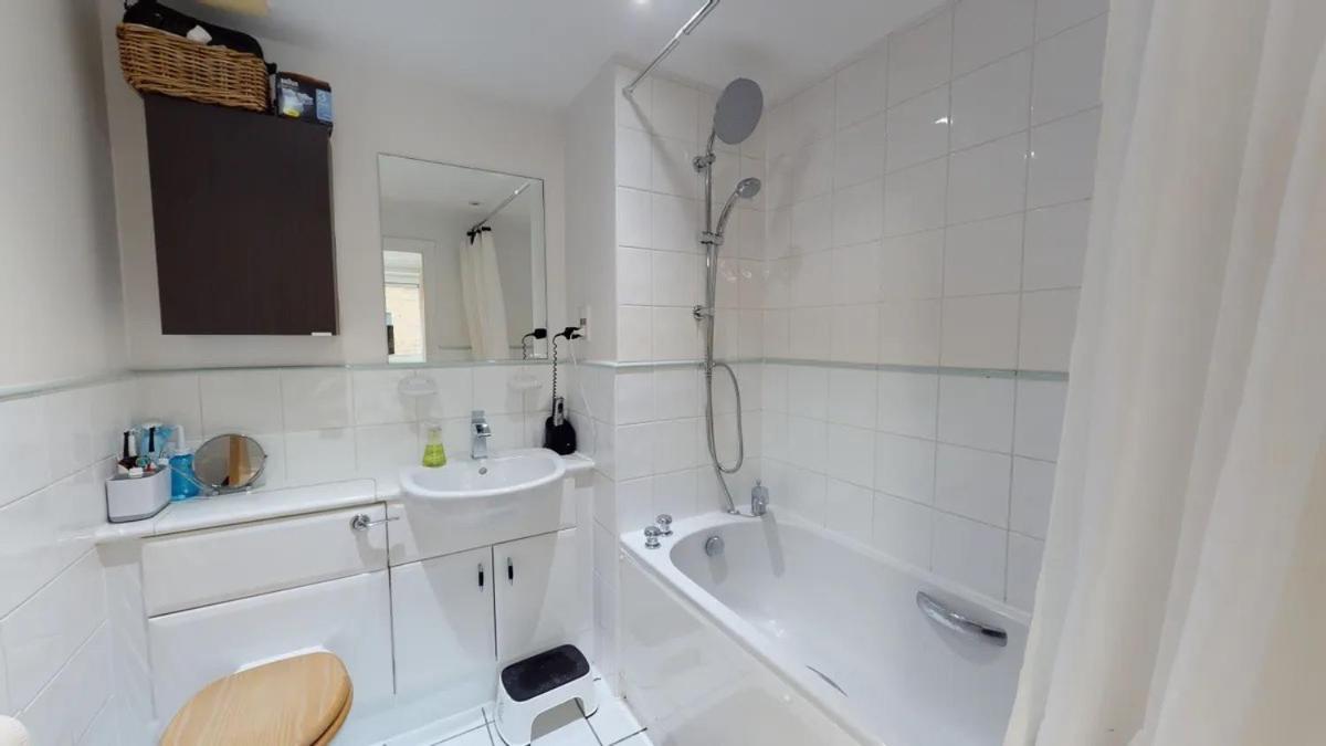 Londwell, Canary Wharf Loft With Panoramic Balcony * Londres