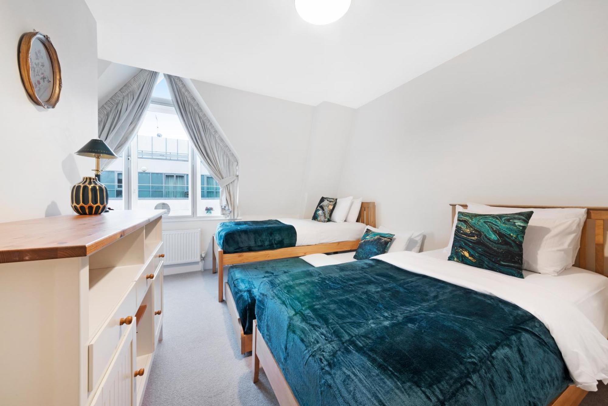 Farringdon Penthouse Spacious 3 Bedroom 2 Bath Appartement