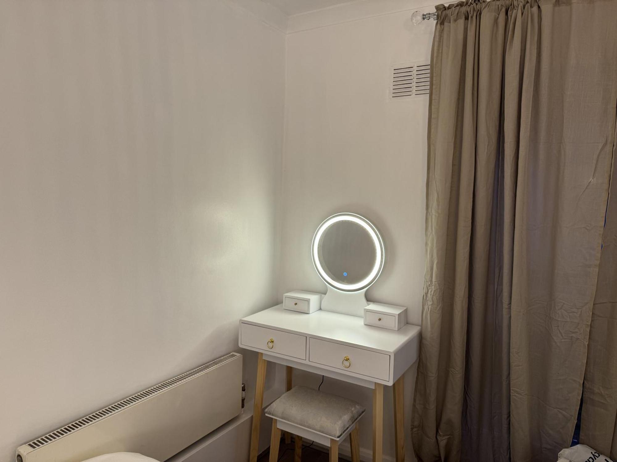 Stylish Entire With Private Garden In Camden, * Londres