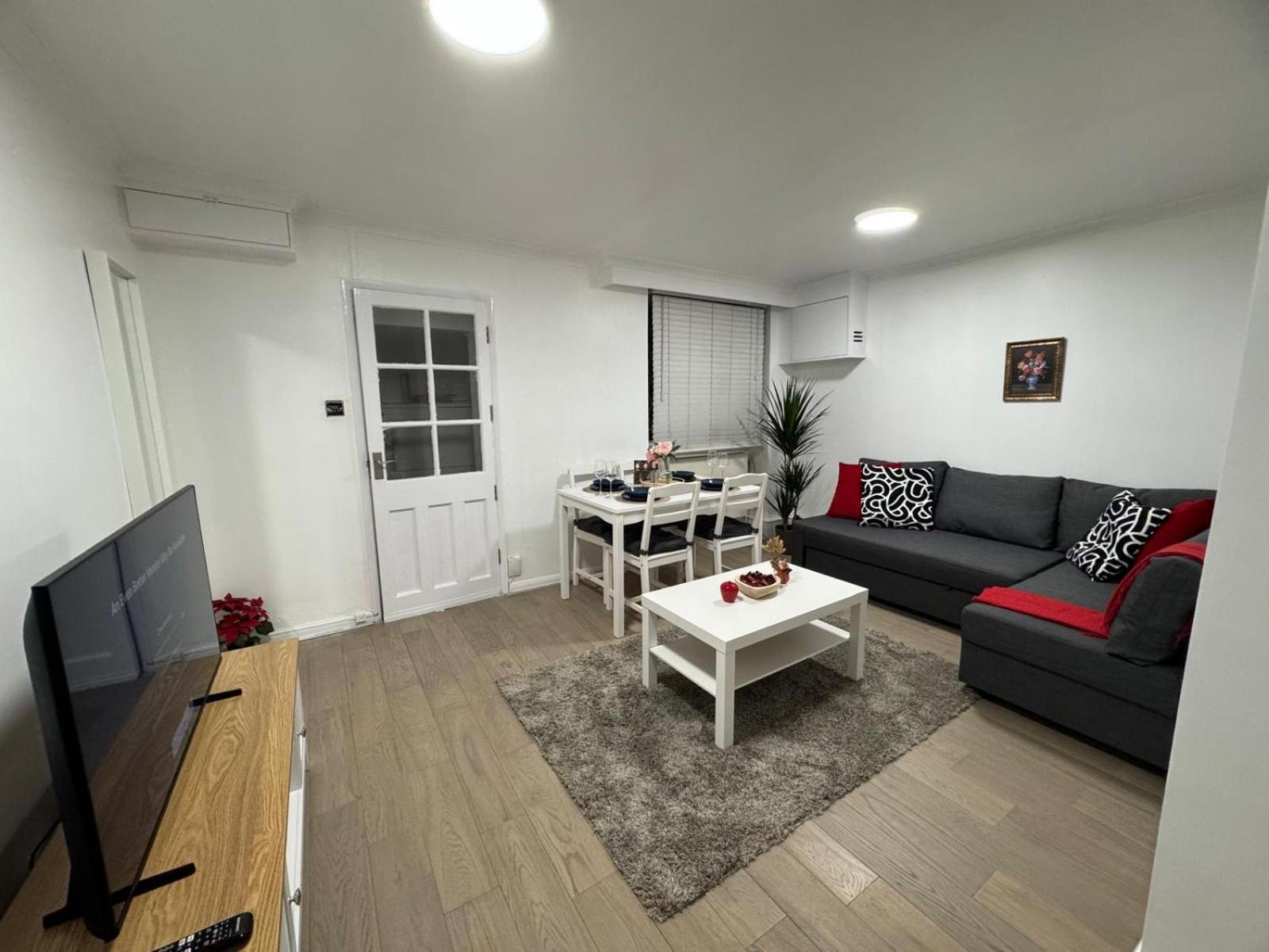 Stylish Entire With Private Garden In Camden, * Londres