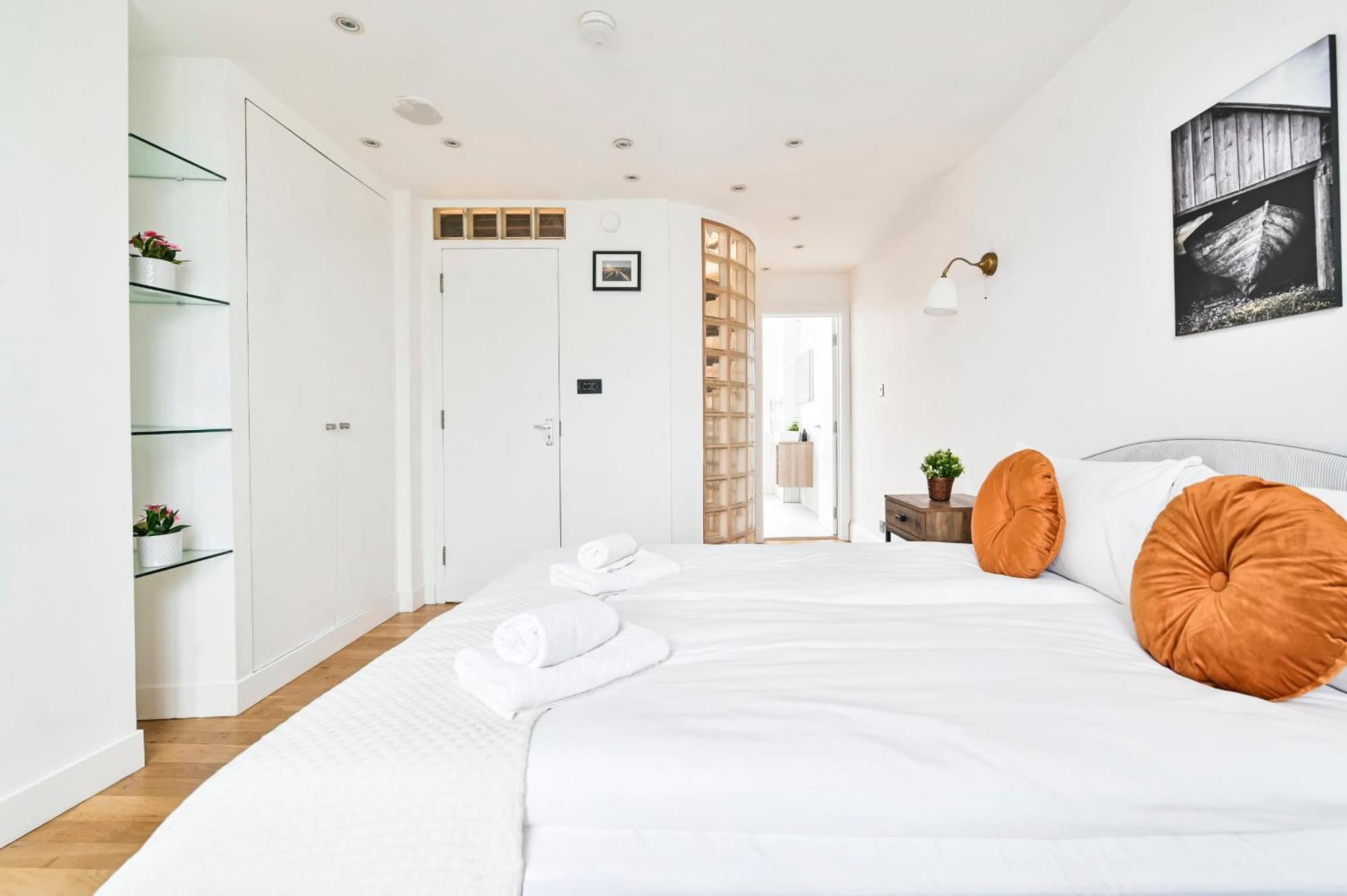 Light And Airy Apartamento *