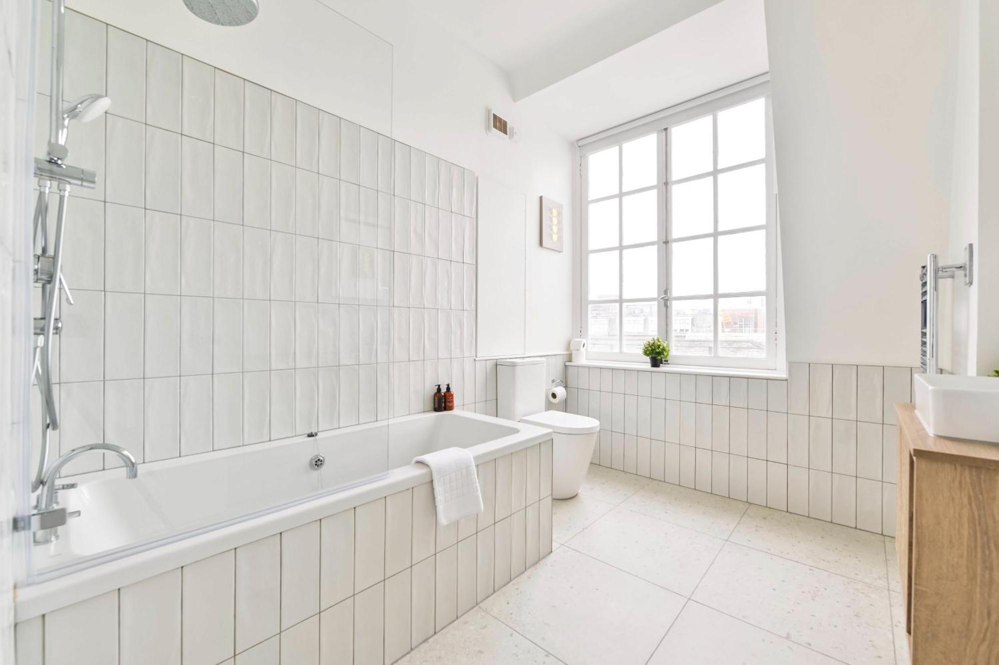 Light And Airy Londres