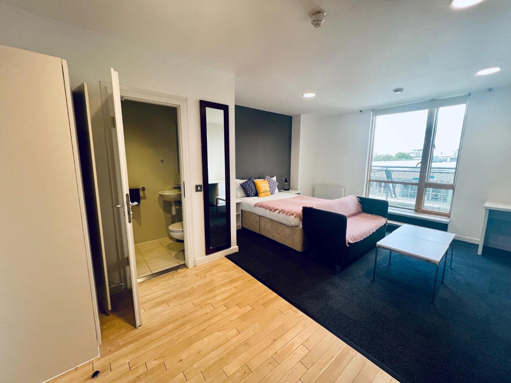 Stuhomes - Arundel House Londres