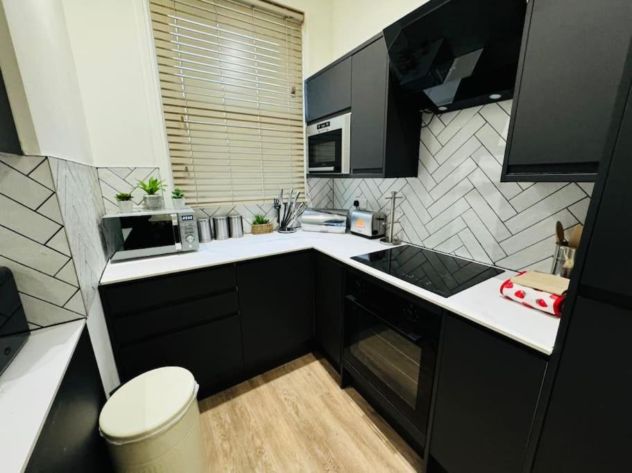 10 Min From Stratford Shopping Centre, Garden! Apartamento Londres