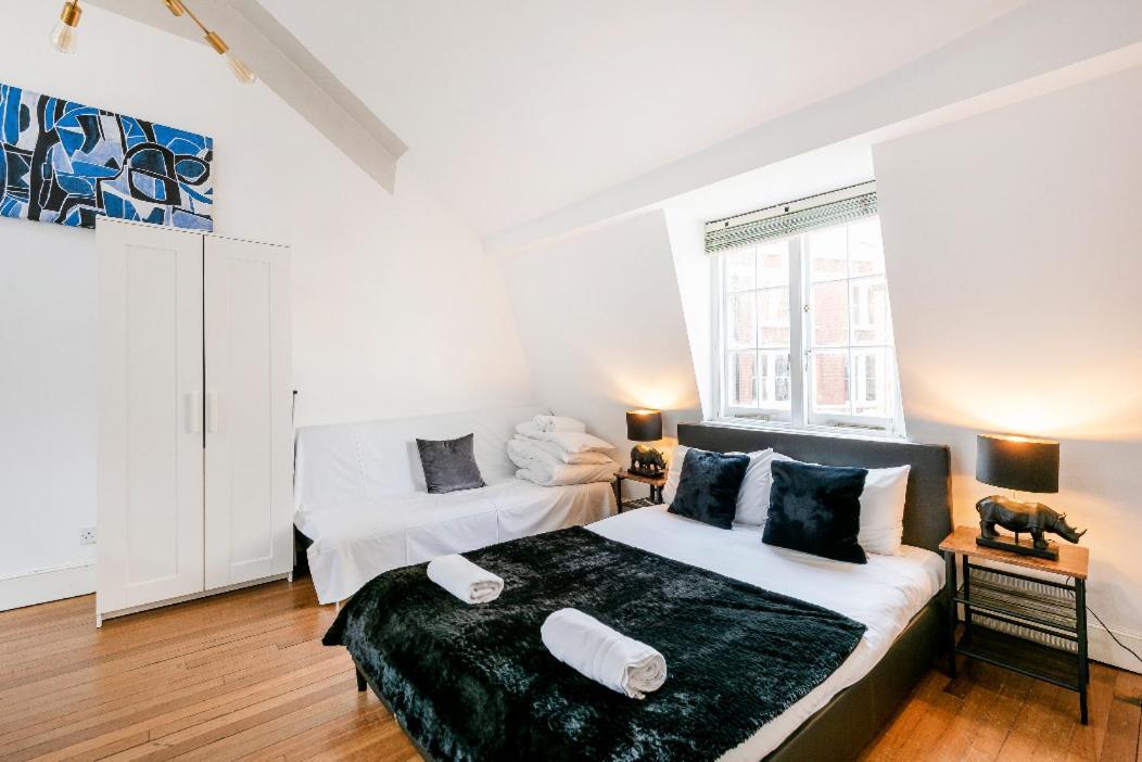 Holiday home Covent Garden Townhouse Magical & Charming 8